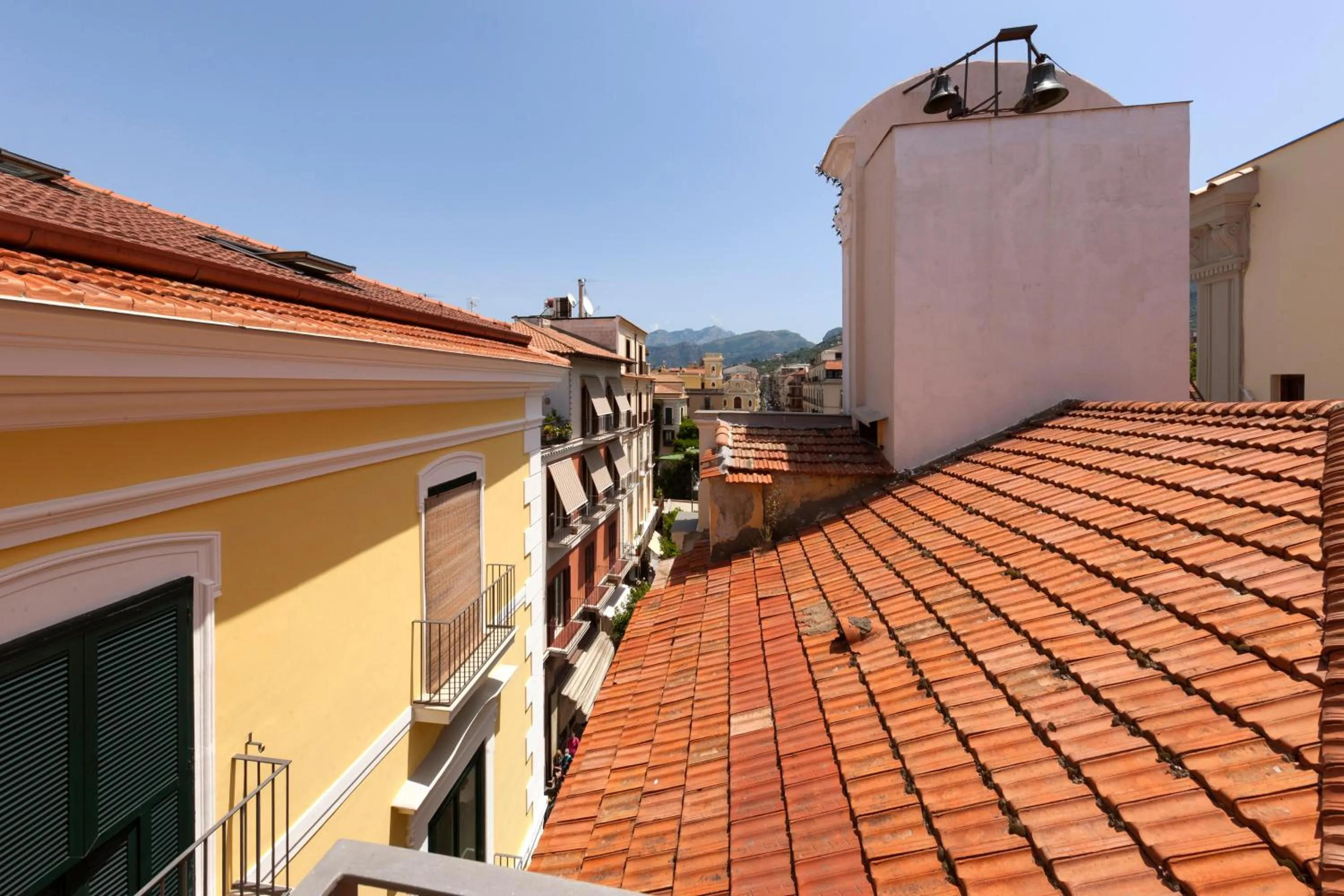 City view in La Casa dell'Orologio - MAIN SQUARE