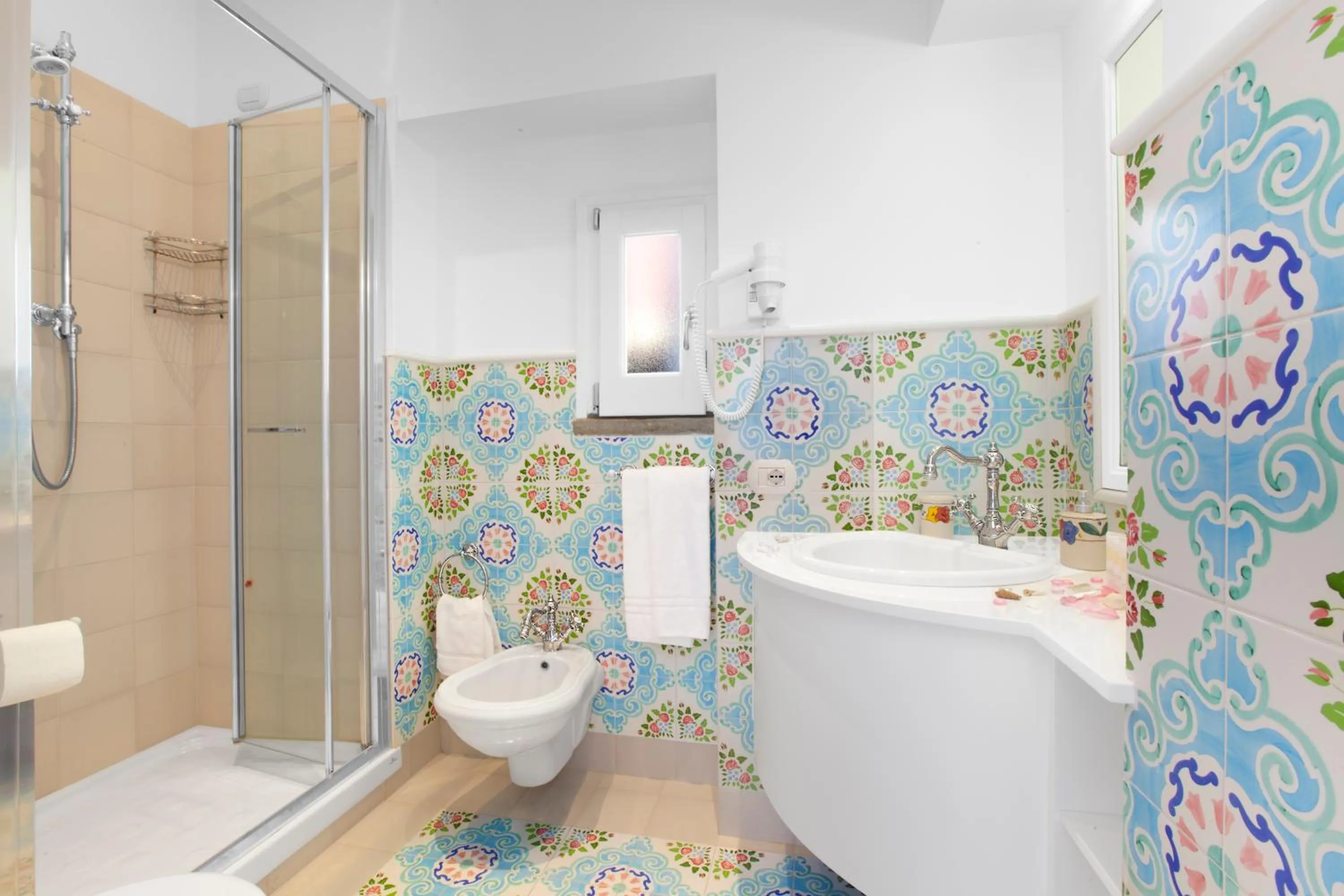 Bathroom in La Casa dell'Orologio - MAIN SQUARE