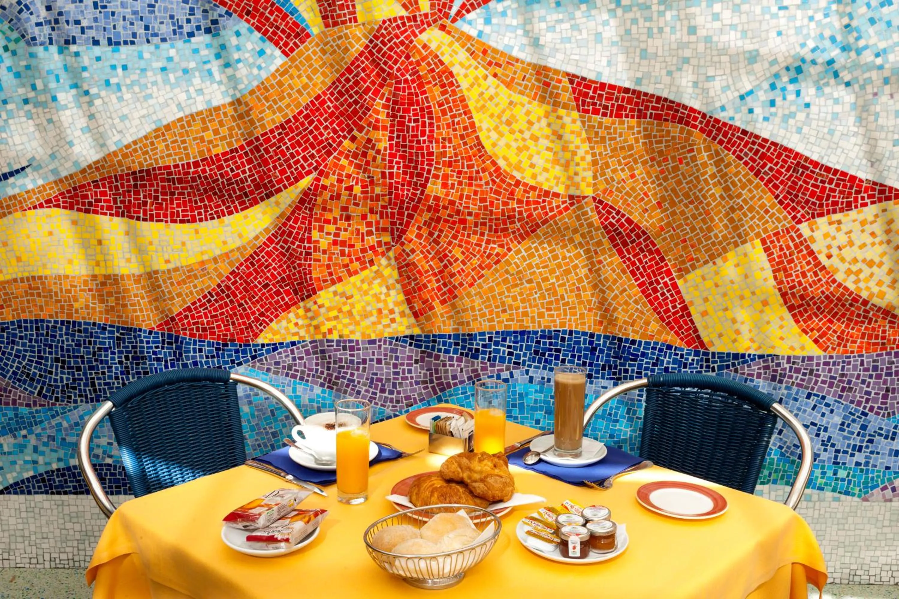 Breakfast in La Casa dell'Orologio - MAIN SQUARE