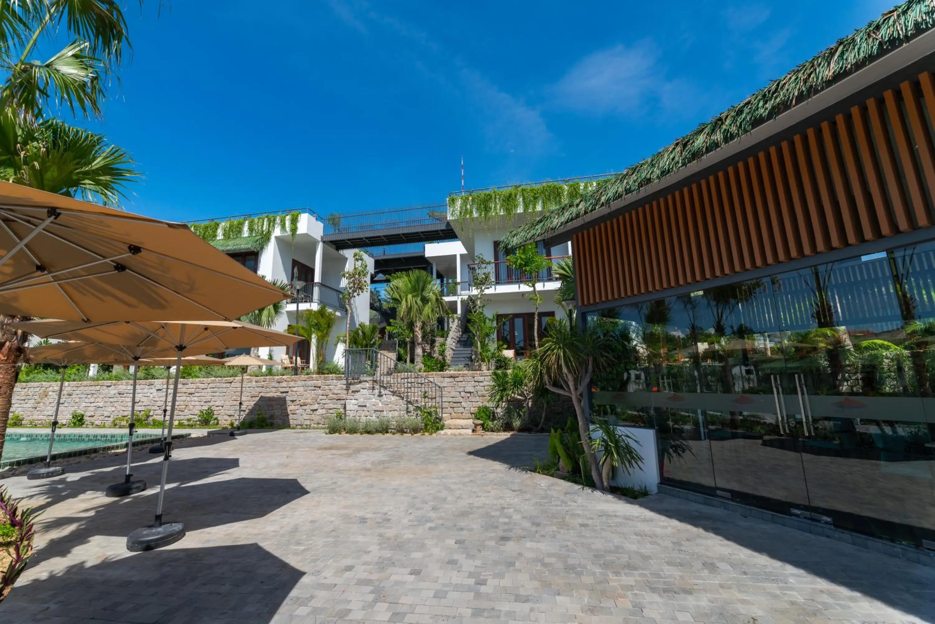 Restaurant/places to eat in Pandora Sand Hill Mũi Né Resort