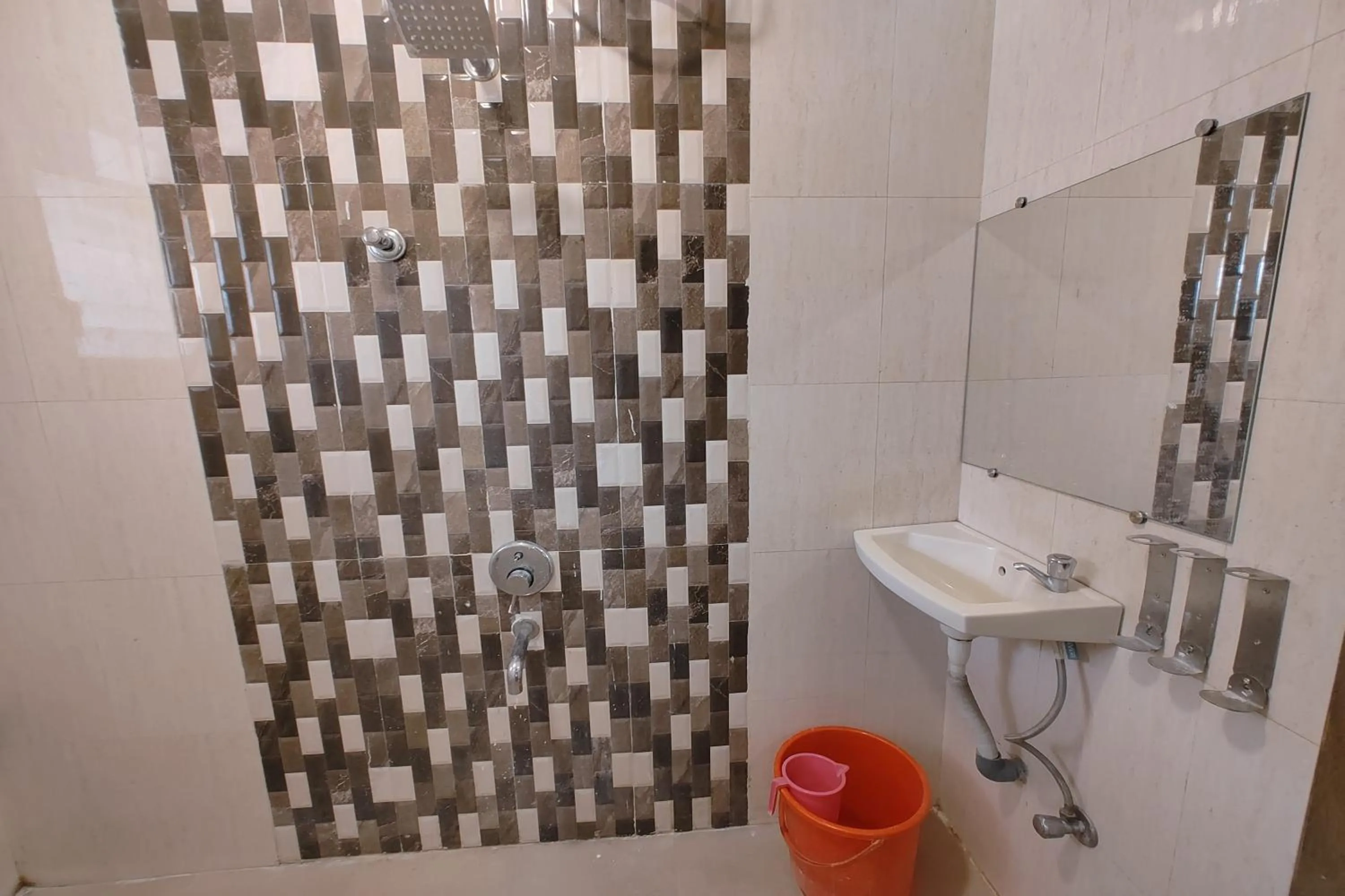 Bathroom in Hotel Sai Inn Executive