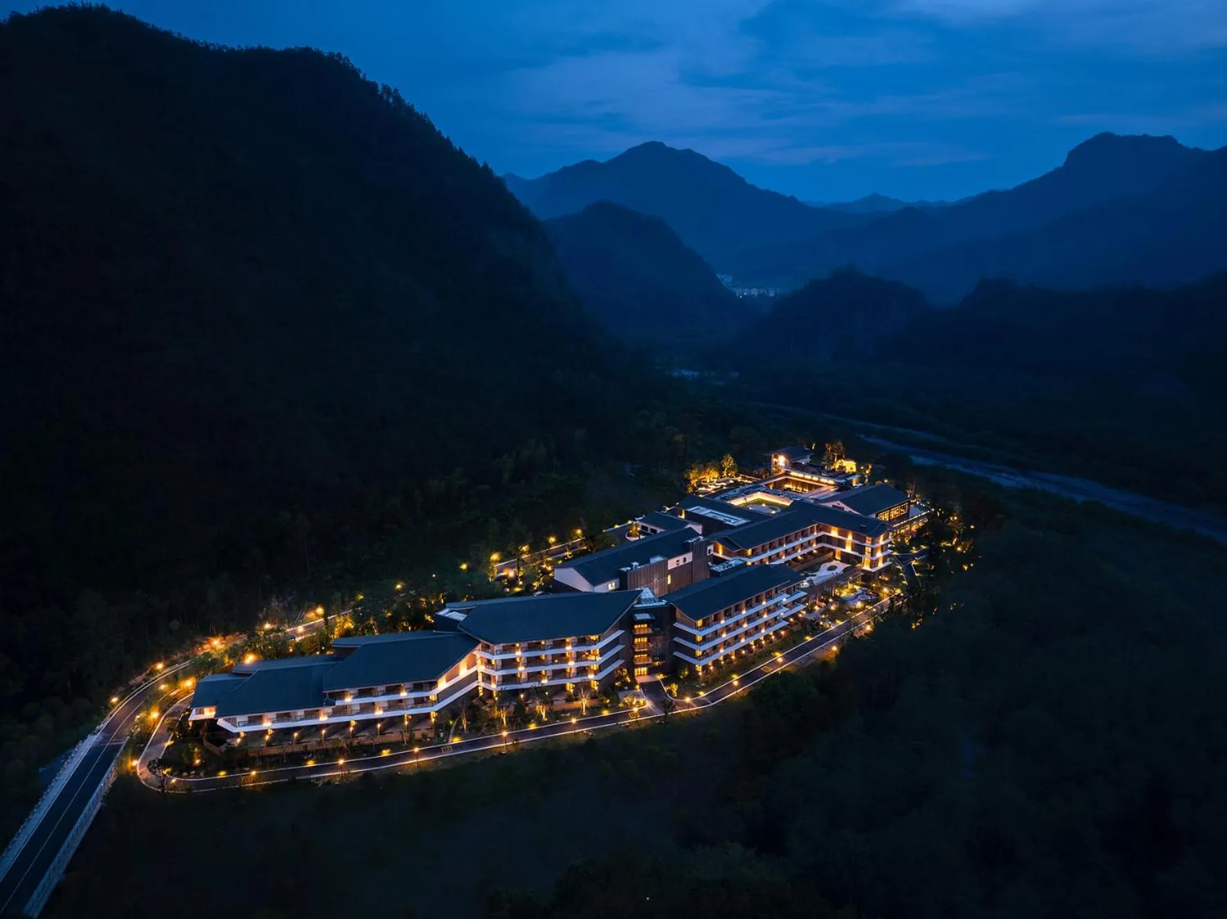 Night in Garrya Xianju