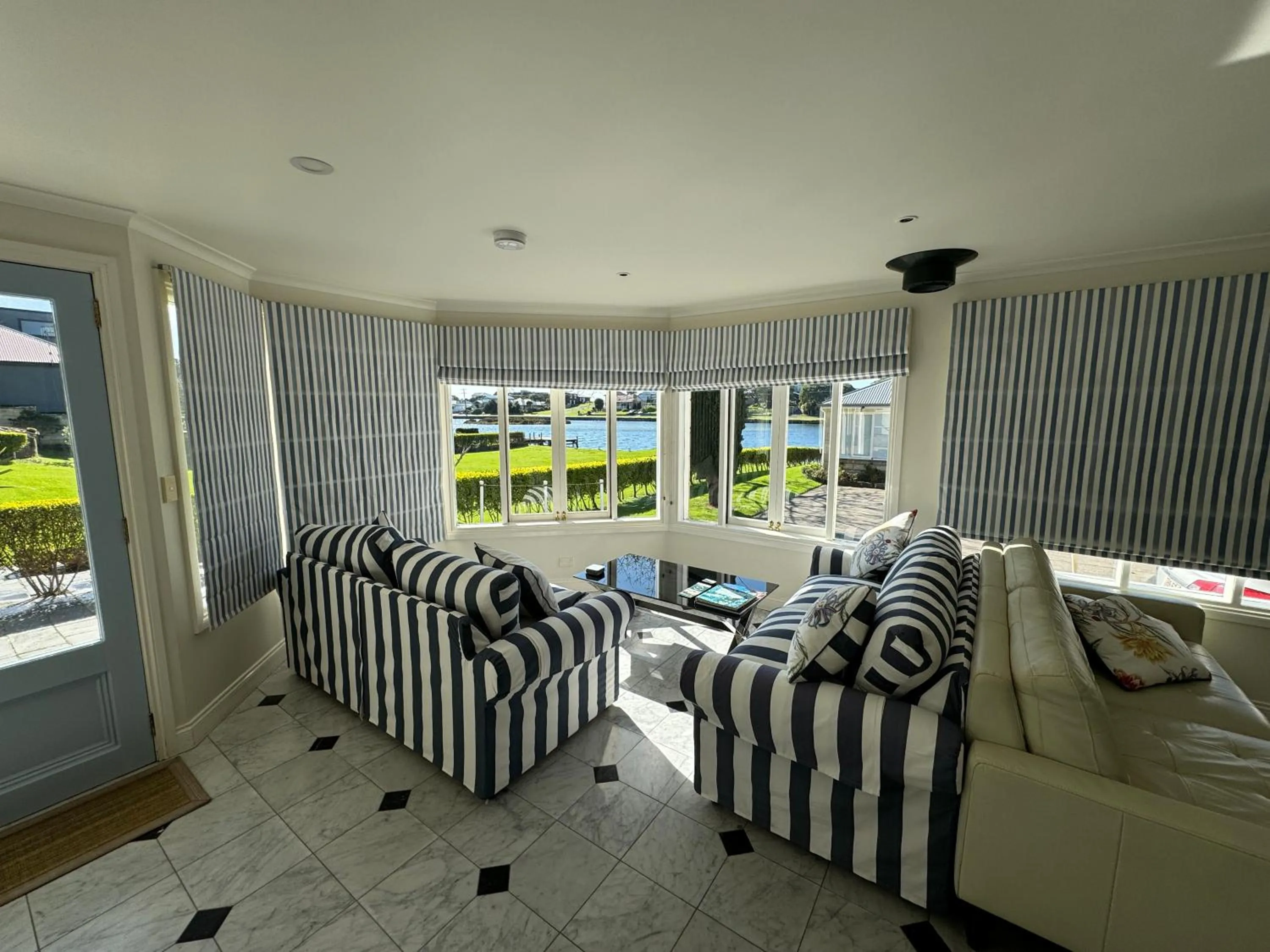 TV and multimedia in Douglas Riverside