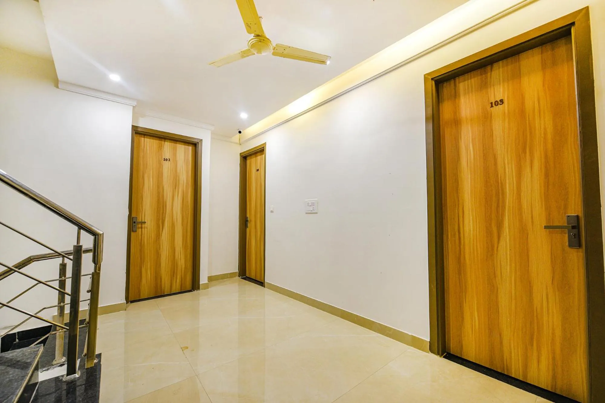 Lobby or reception in FabHotel Midway