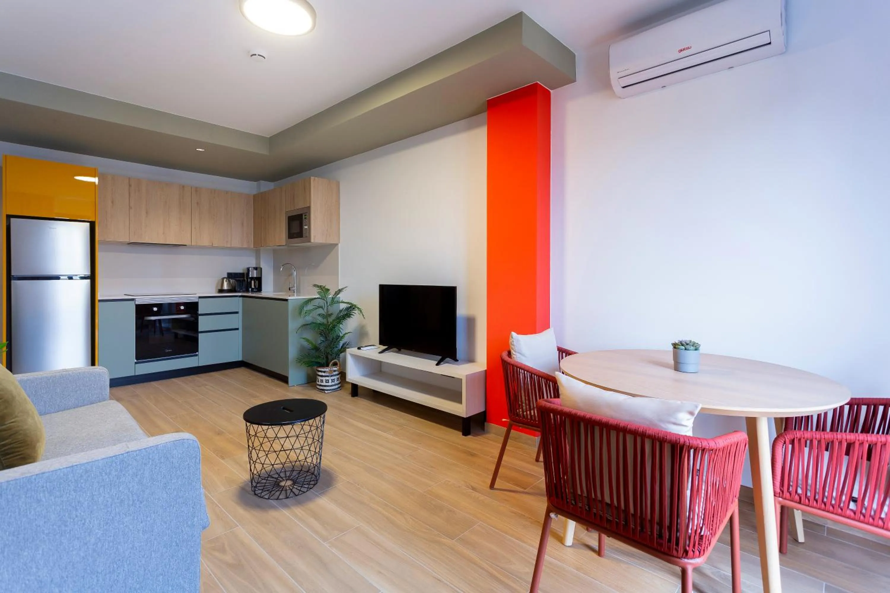 Kitchen or kitchenette in Sholeo Lodges Las Palmas Flats