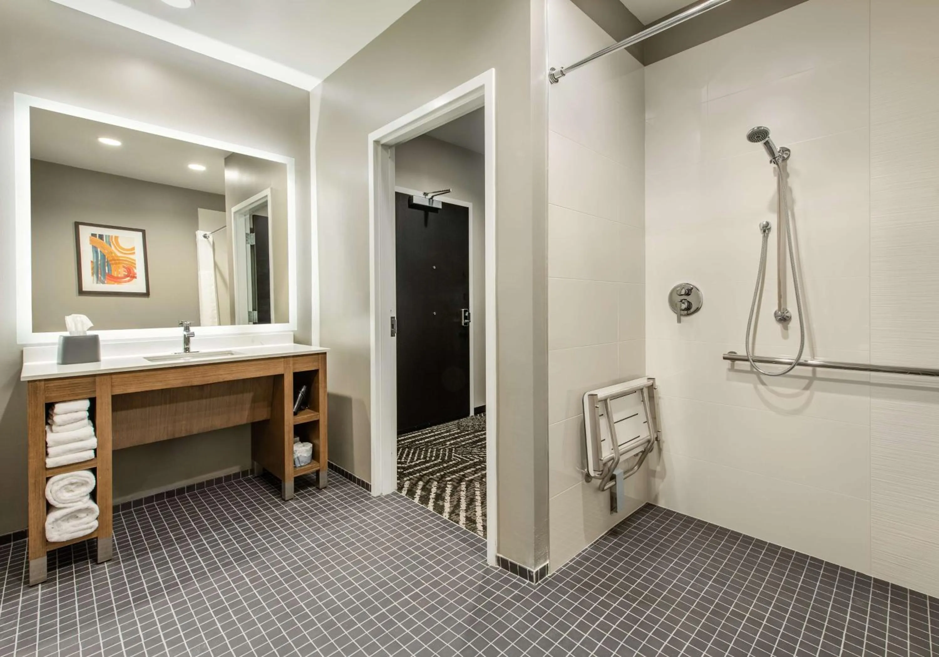 Bathroom in Hyatt House Bwi Airport/Baltimore