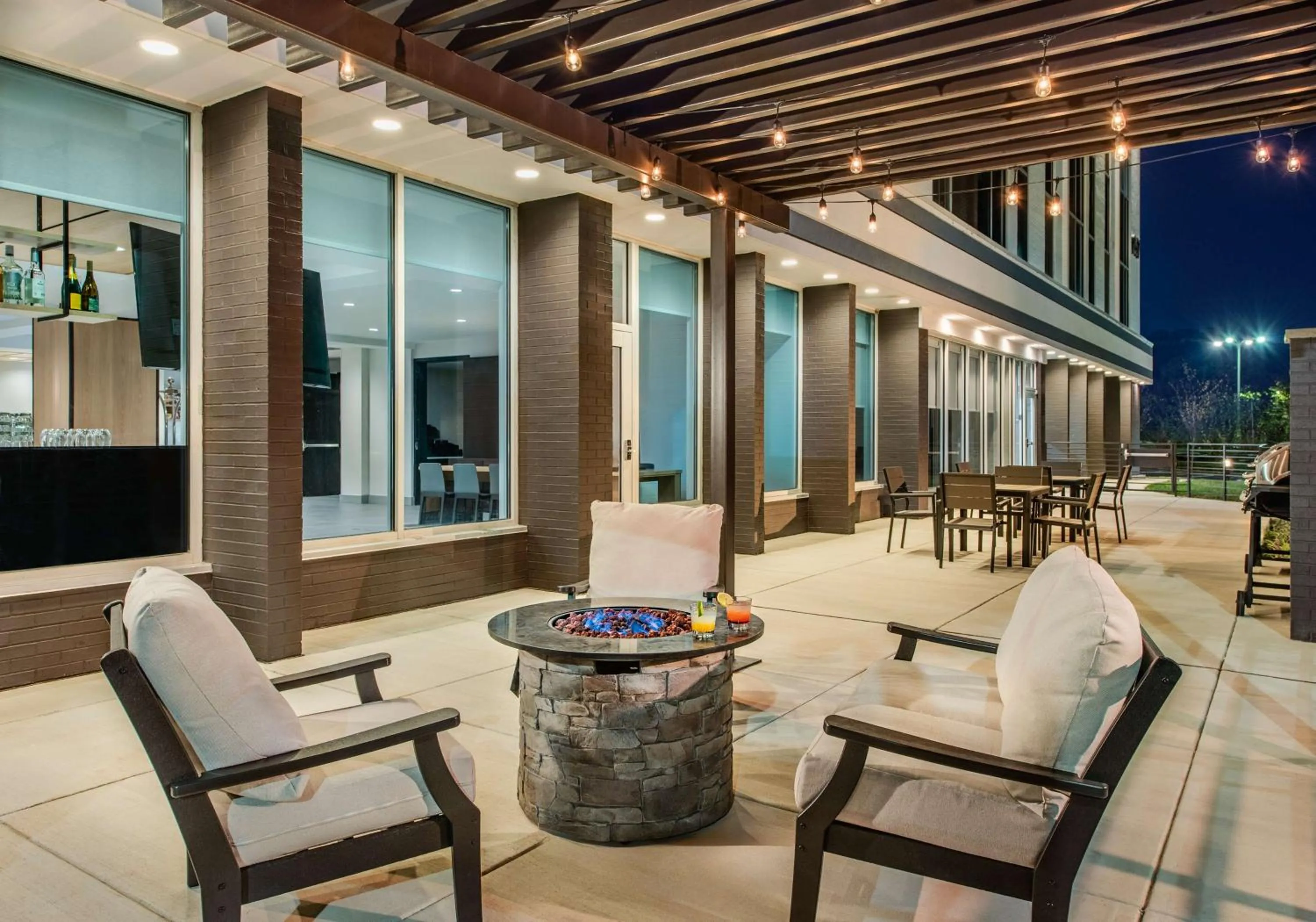 Patio in Hyatt House Bwi Airport/Baltimore