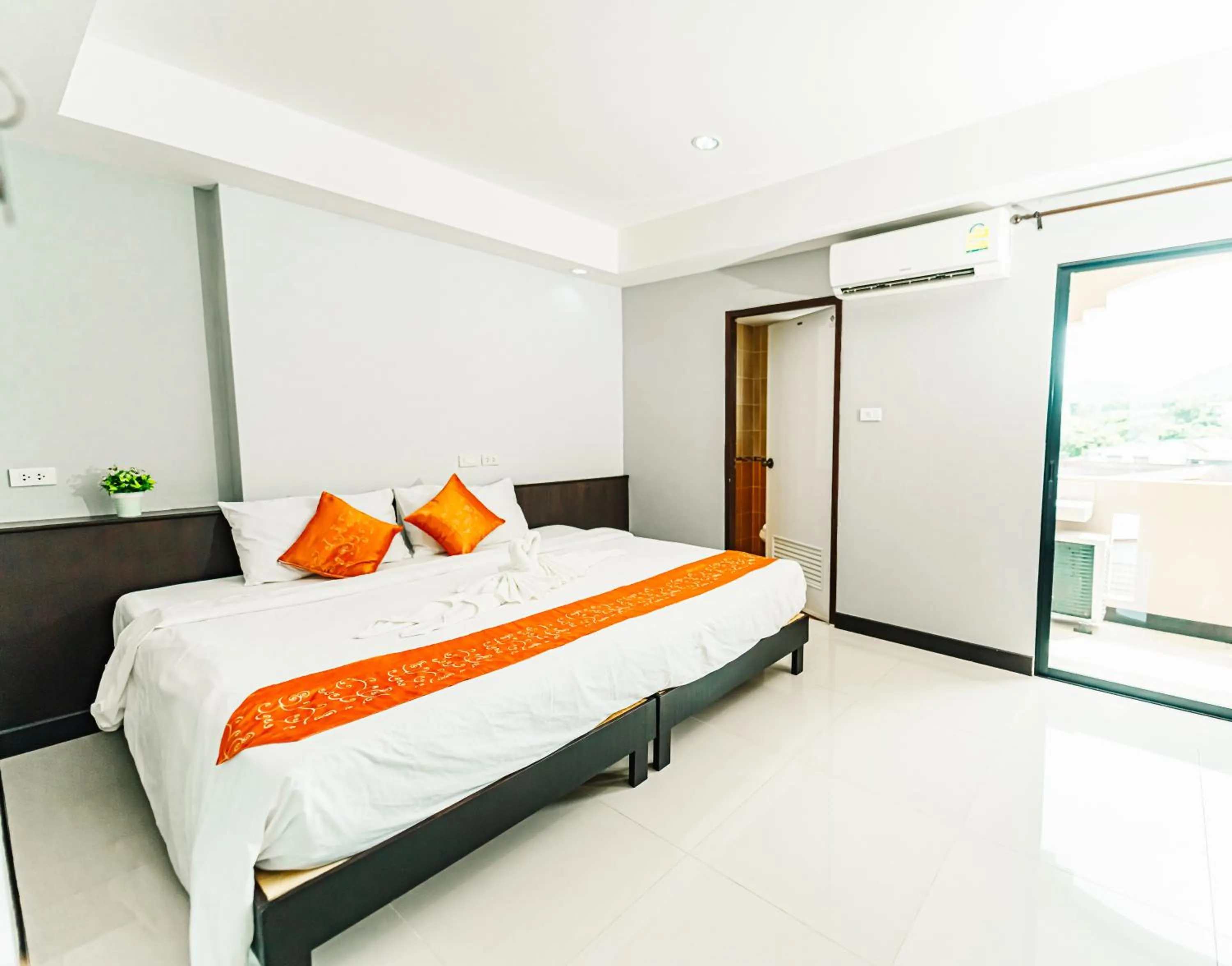 Bedroom, Bed in Saiyuan Residence Phuket