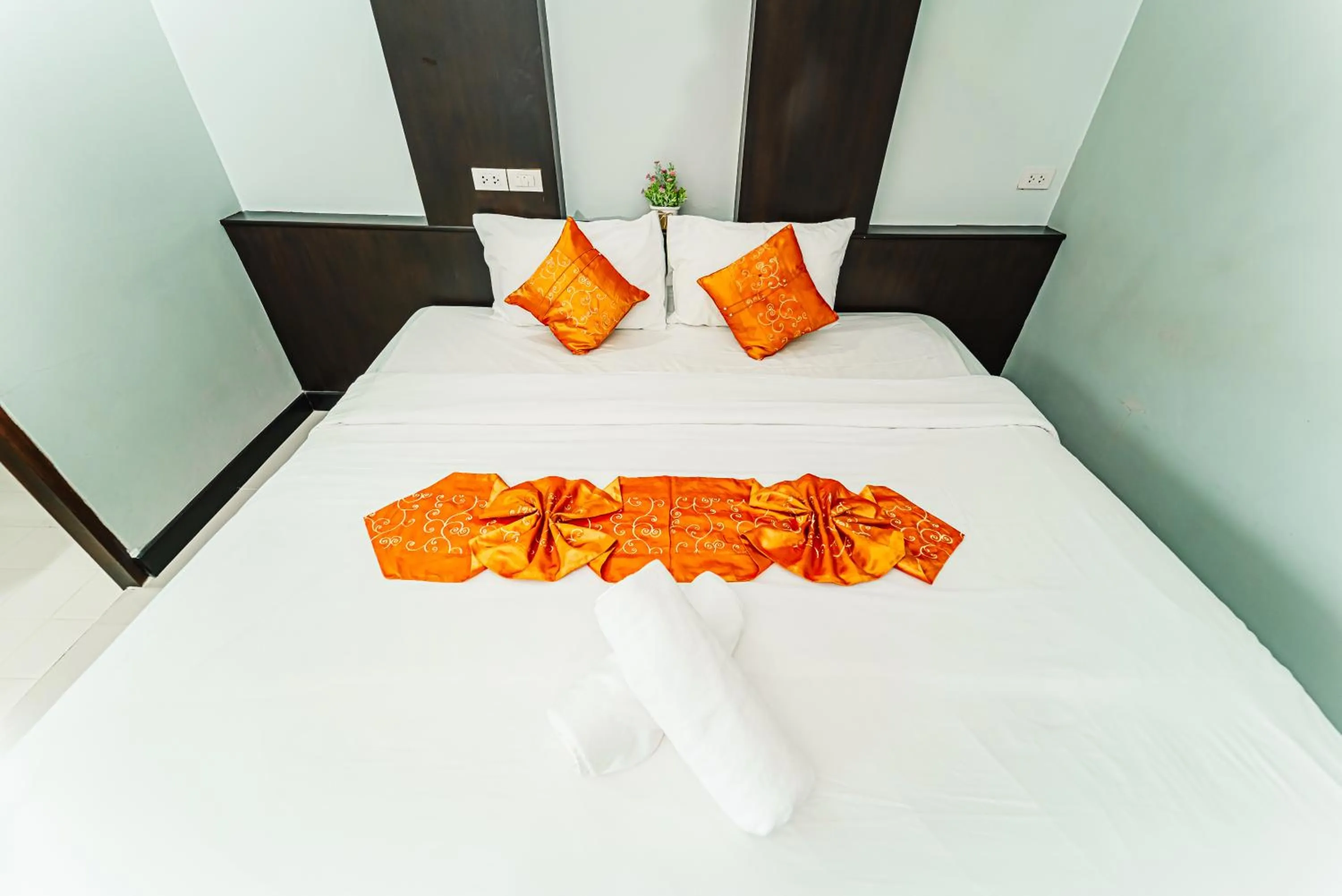 Bedroom, Bed in Saiyuan Residence Phuket