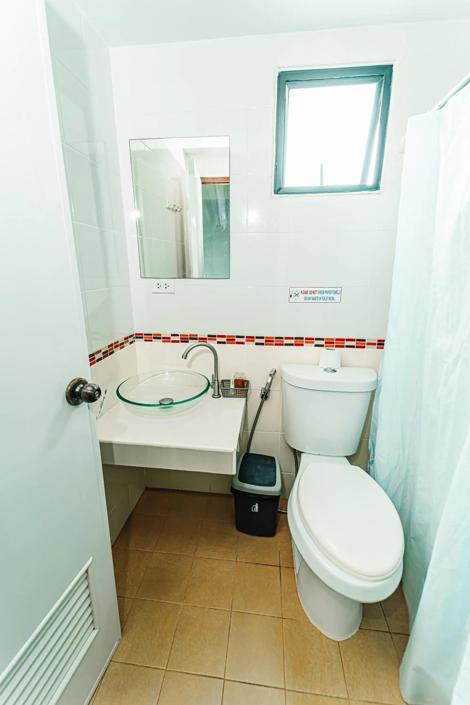 Toilet in Saiyuan Residence Phuket