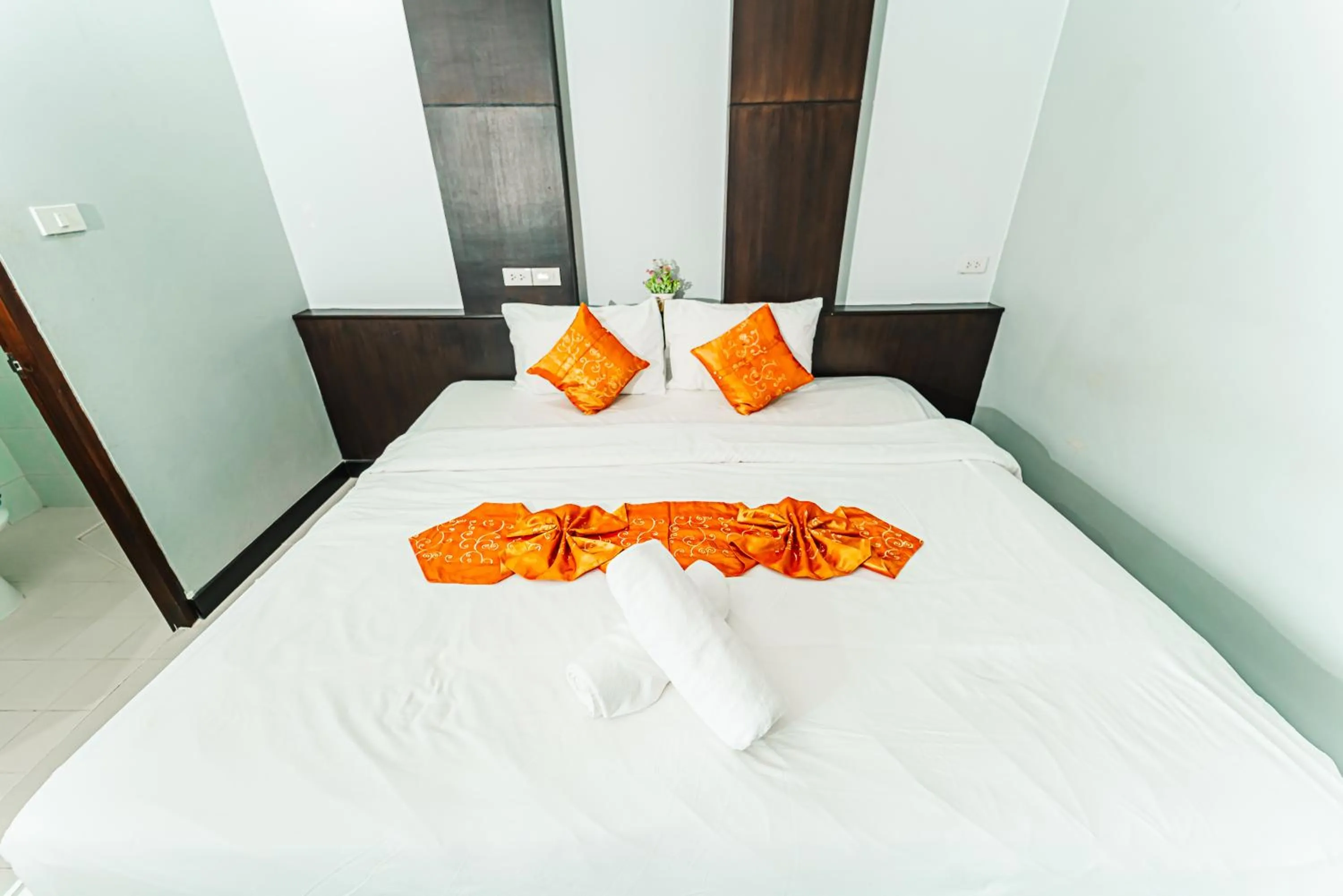 Bed in Saiyuan Residence Phuket