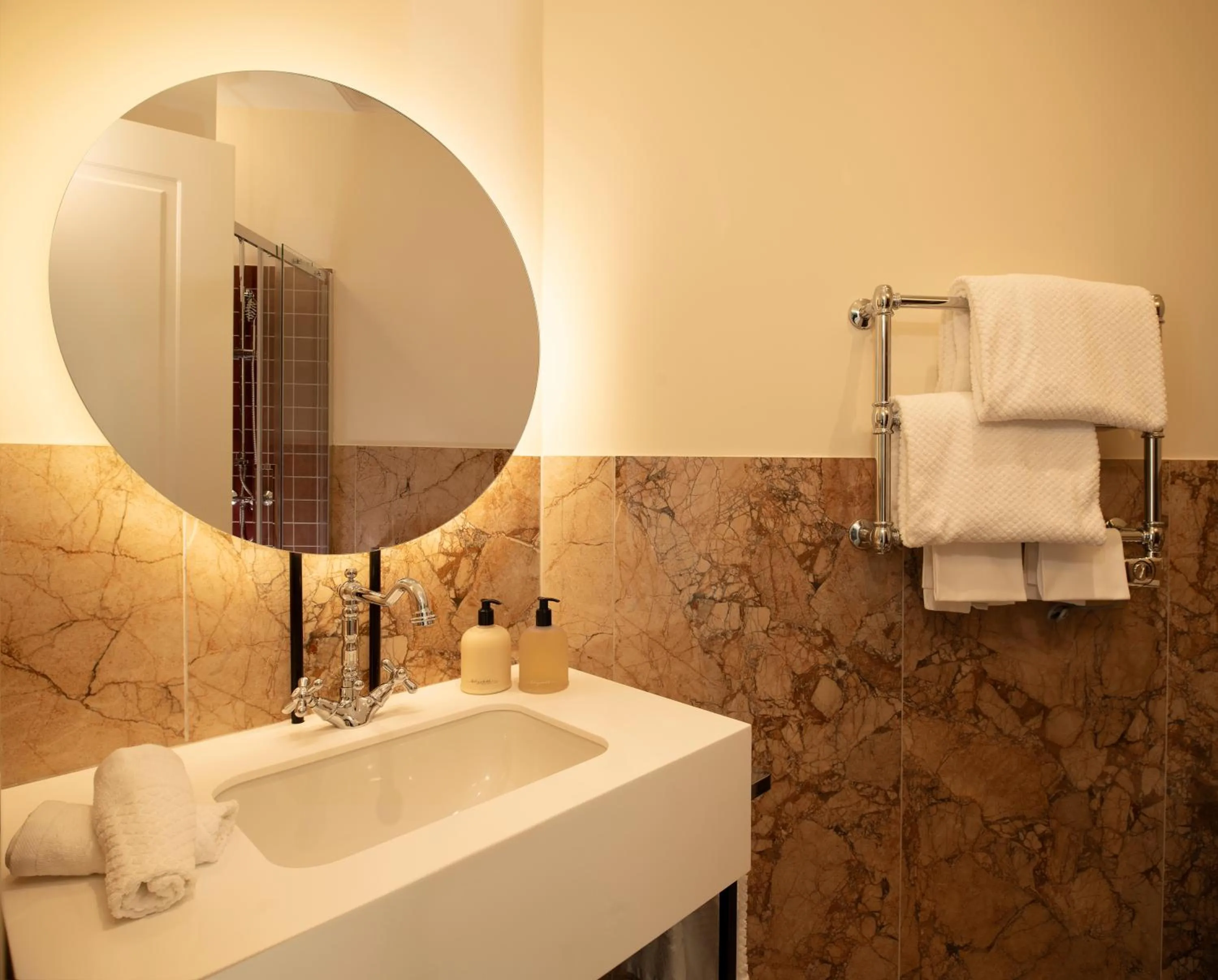 Elizabeth Unique Apartments - a Member of Design Hotels