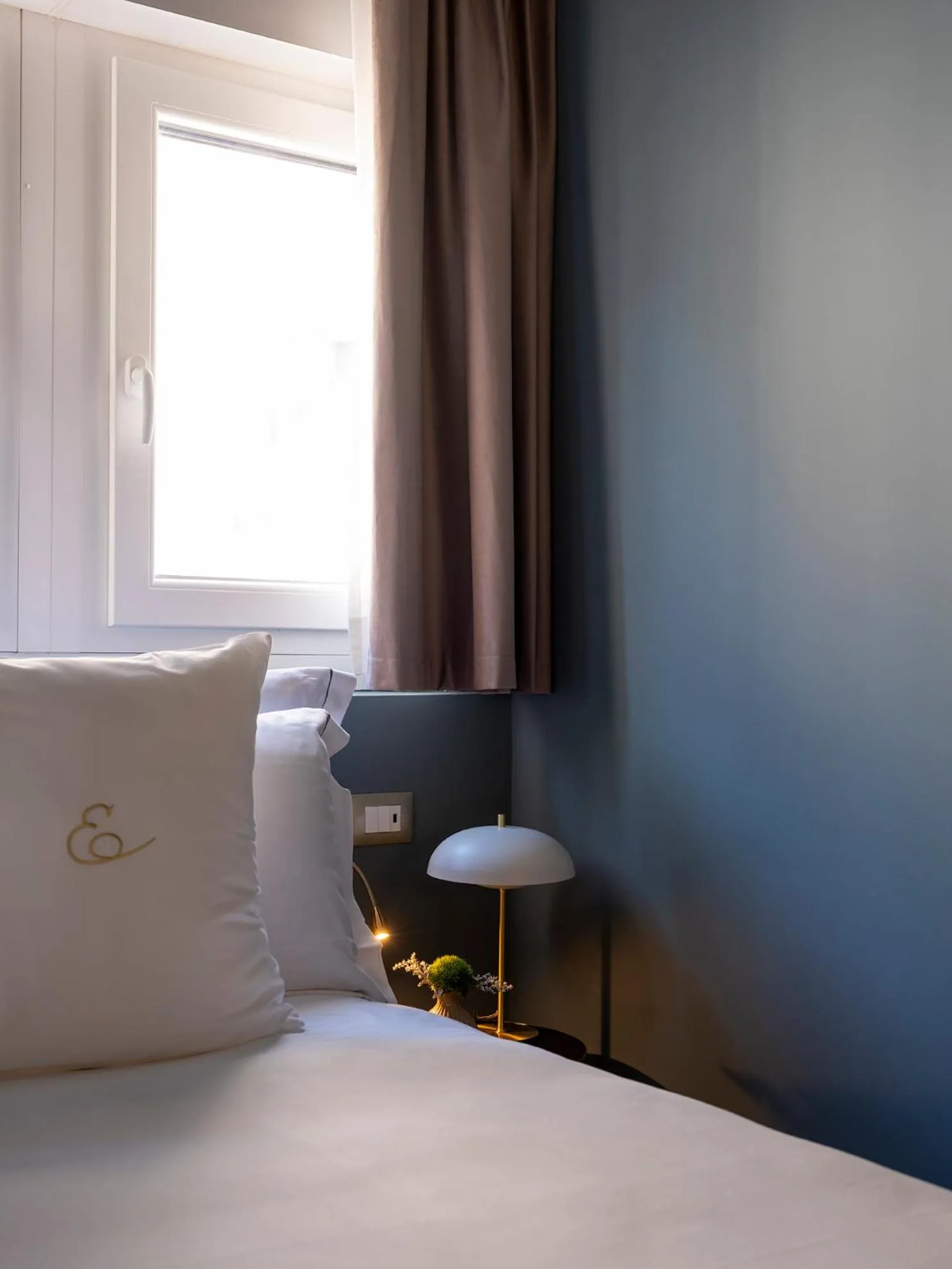 Bed in Elizabeth Unique Apartments - a Member of Design Hotels