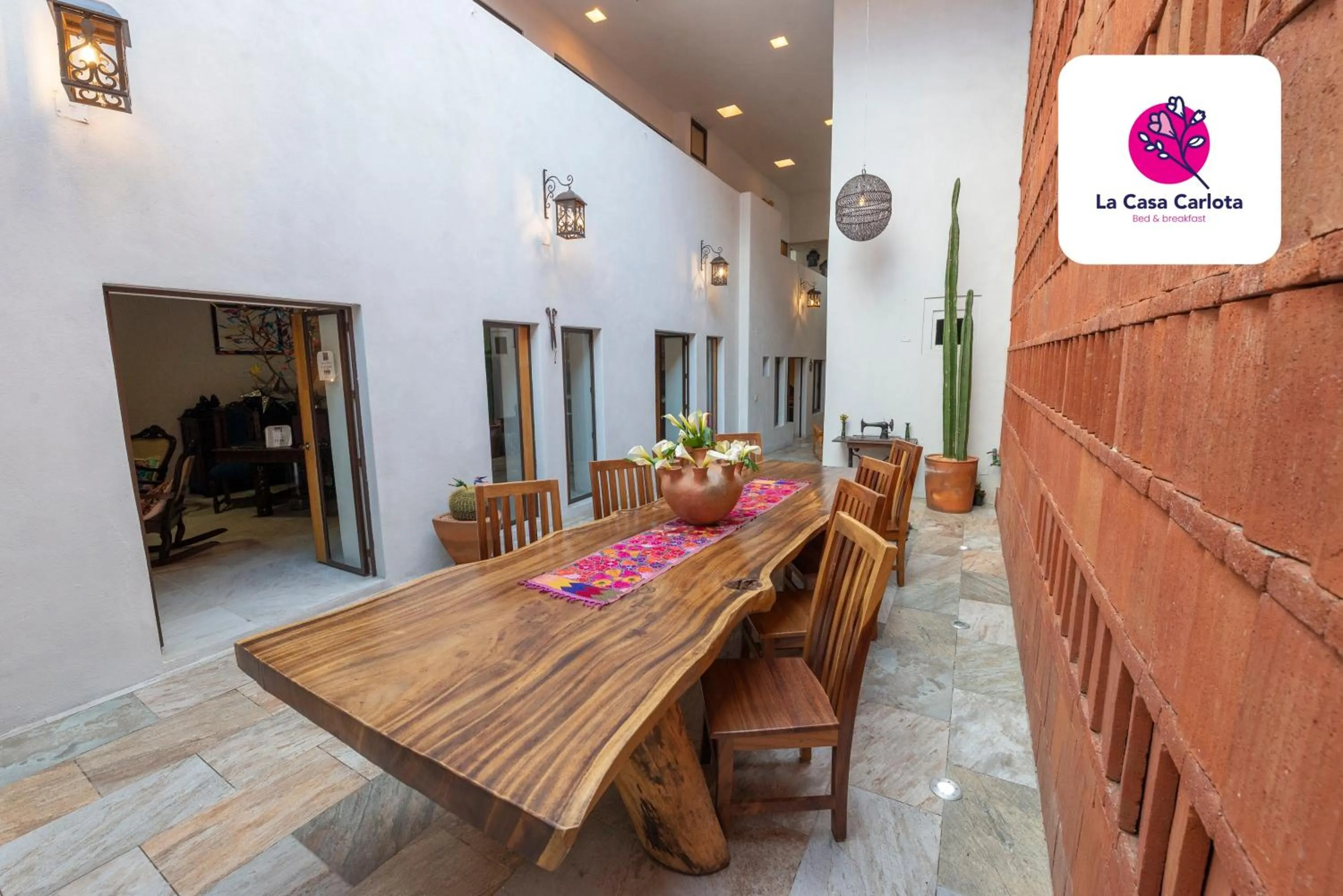 Seating area in La Casa Carlota