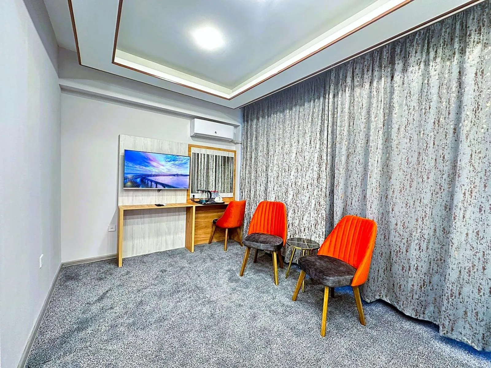 TV and multimedia in Amazon Hotel - Free Massage