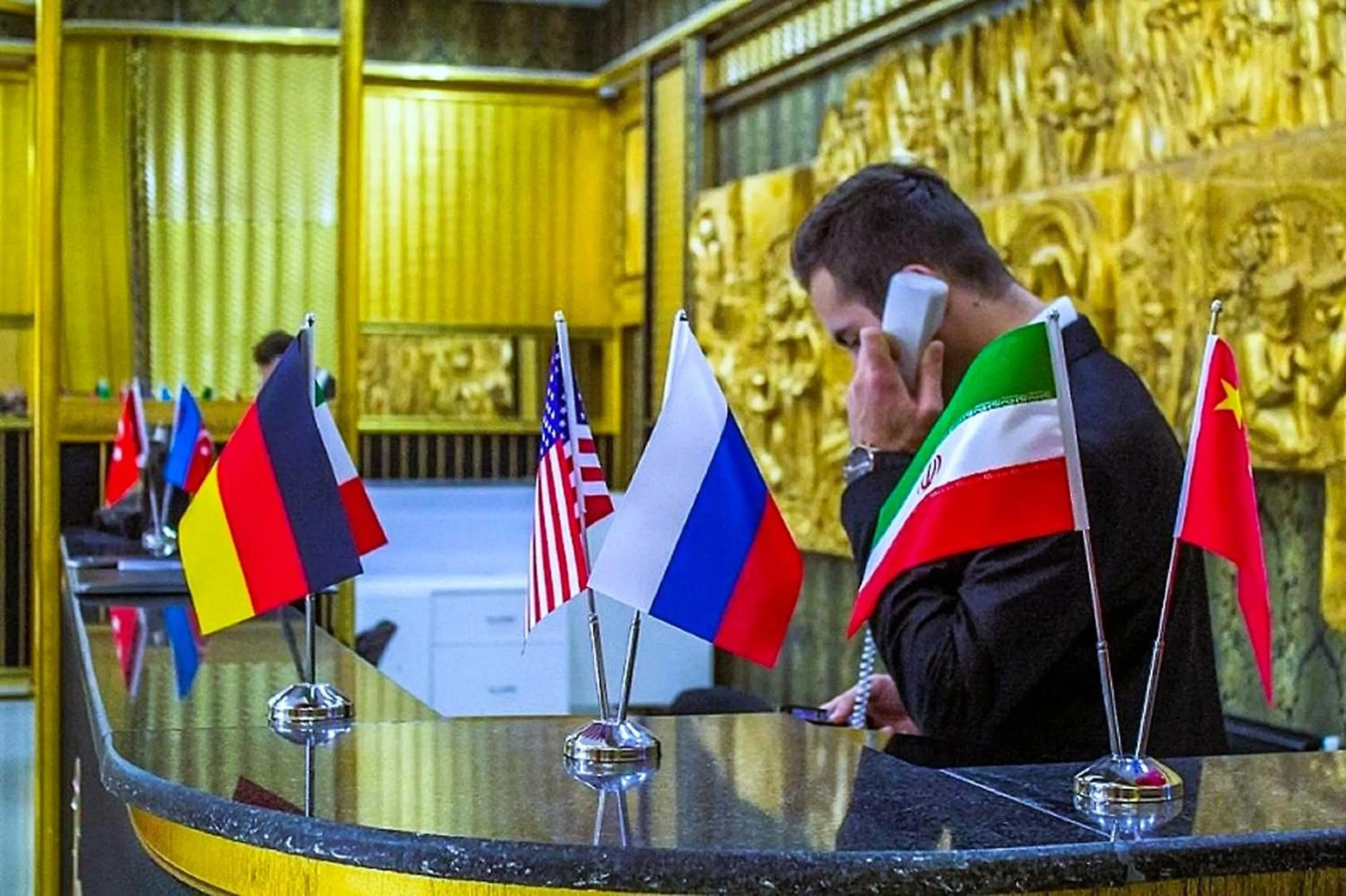 Lobby or reception in Amazon Hotel - Free Massage