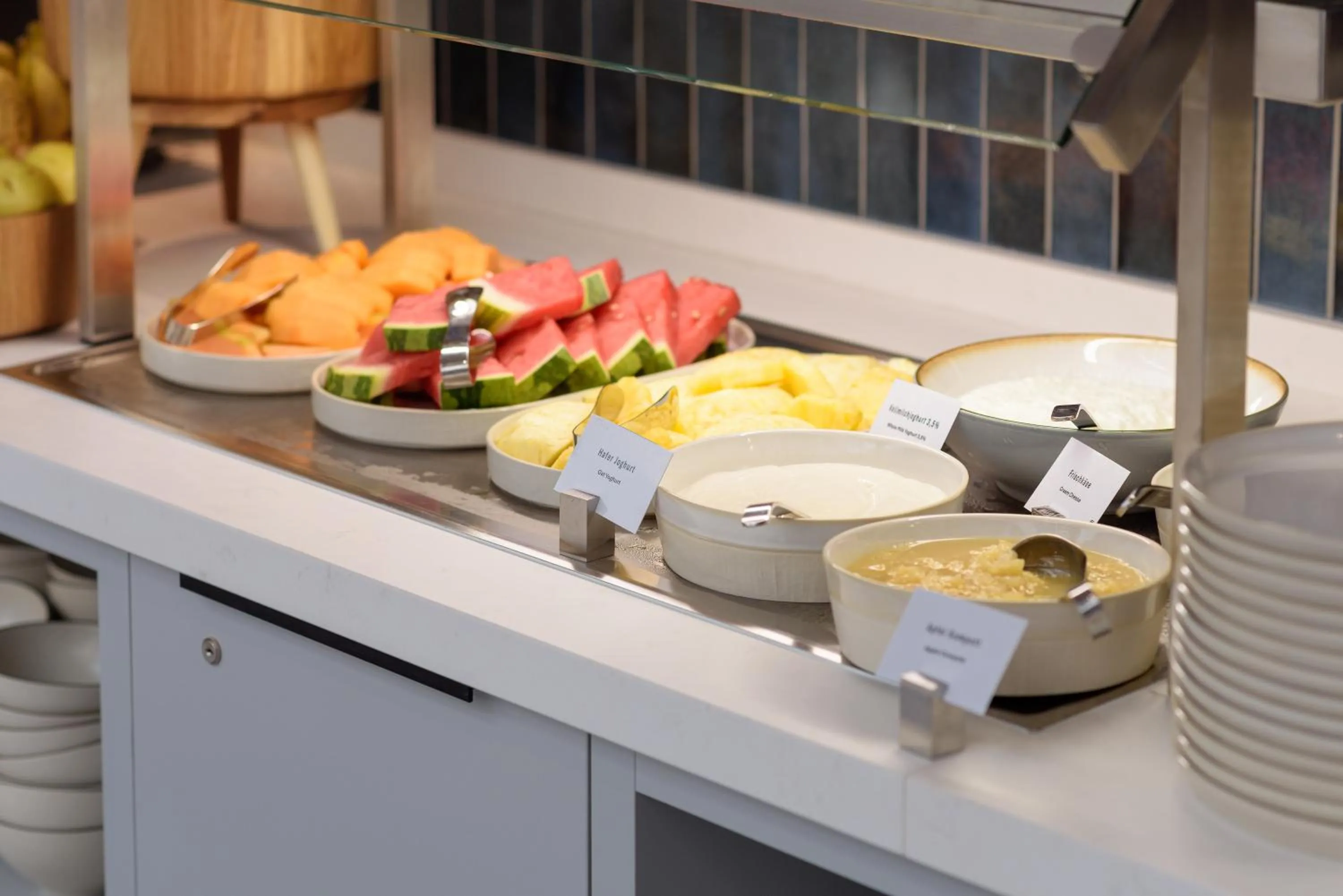 Restaurant/places to eat in Radisson Hotel Leipzig