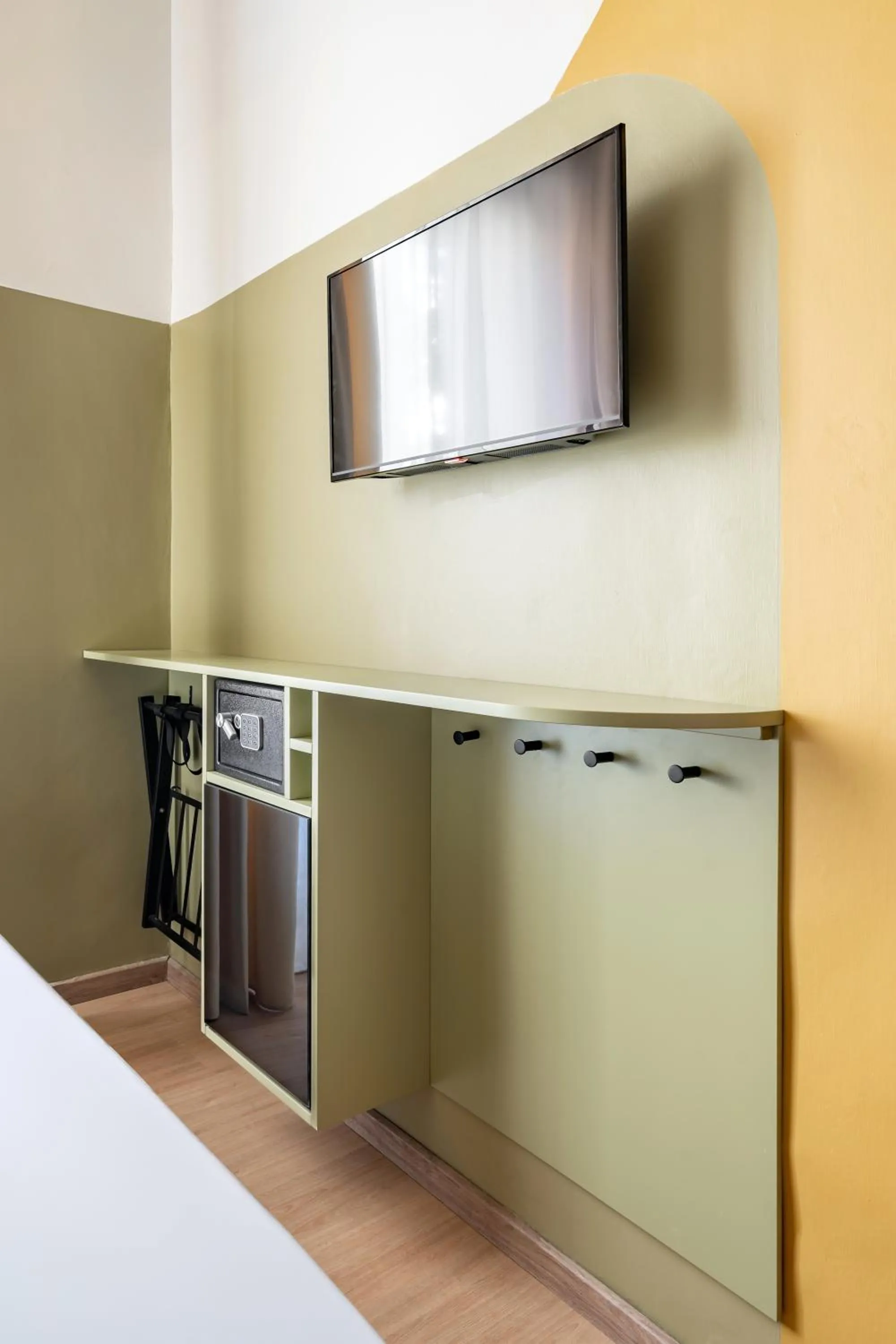 TV and multimedia, Bed in Hotel Infinito - Gruppo BLAM HOTELS