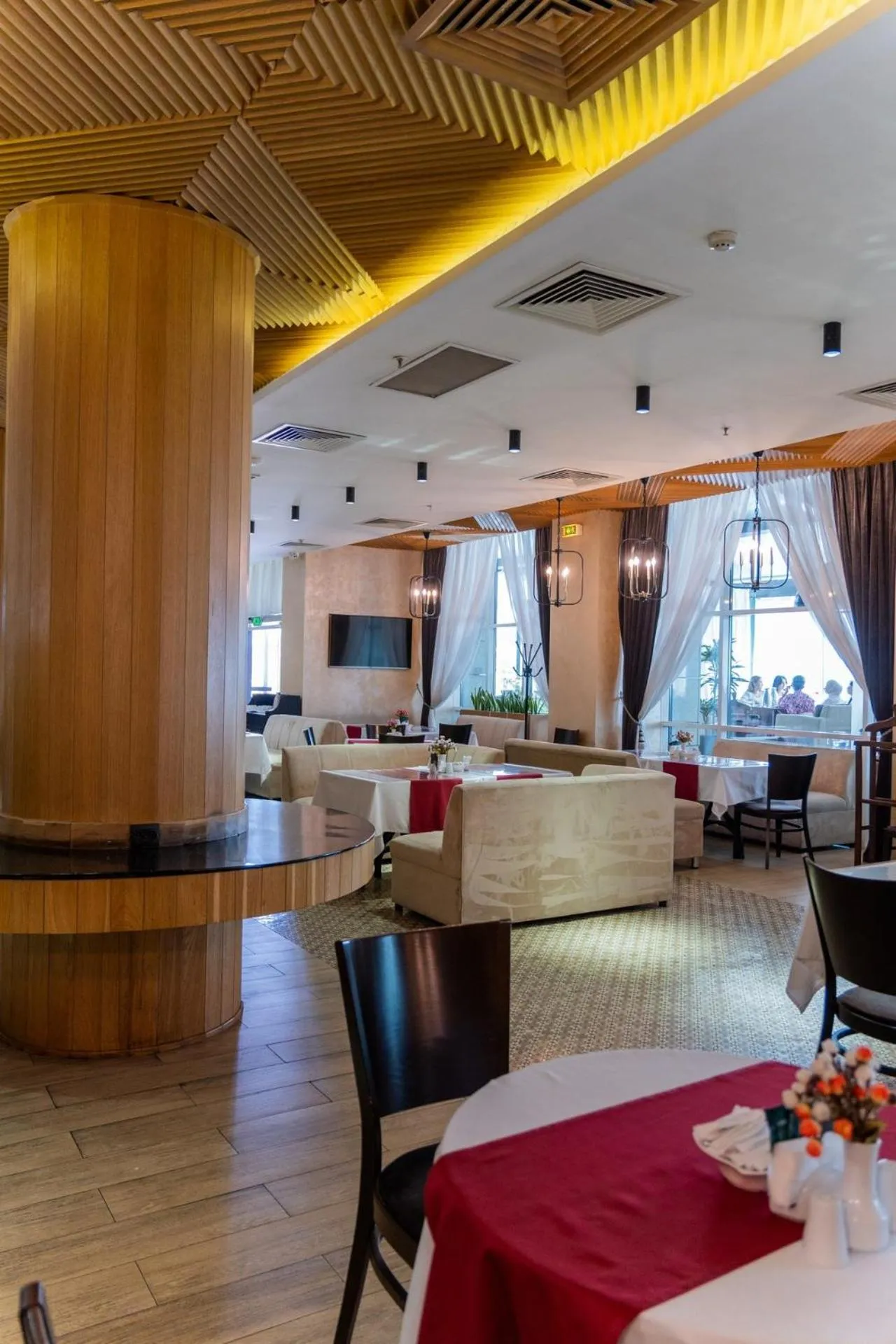 Restaurant/places to eat in City Palace Hotel Tashkent