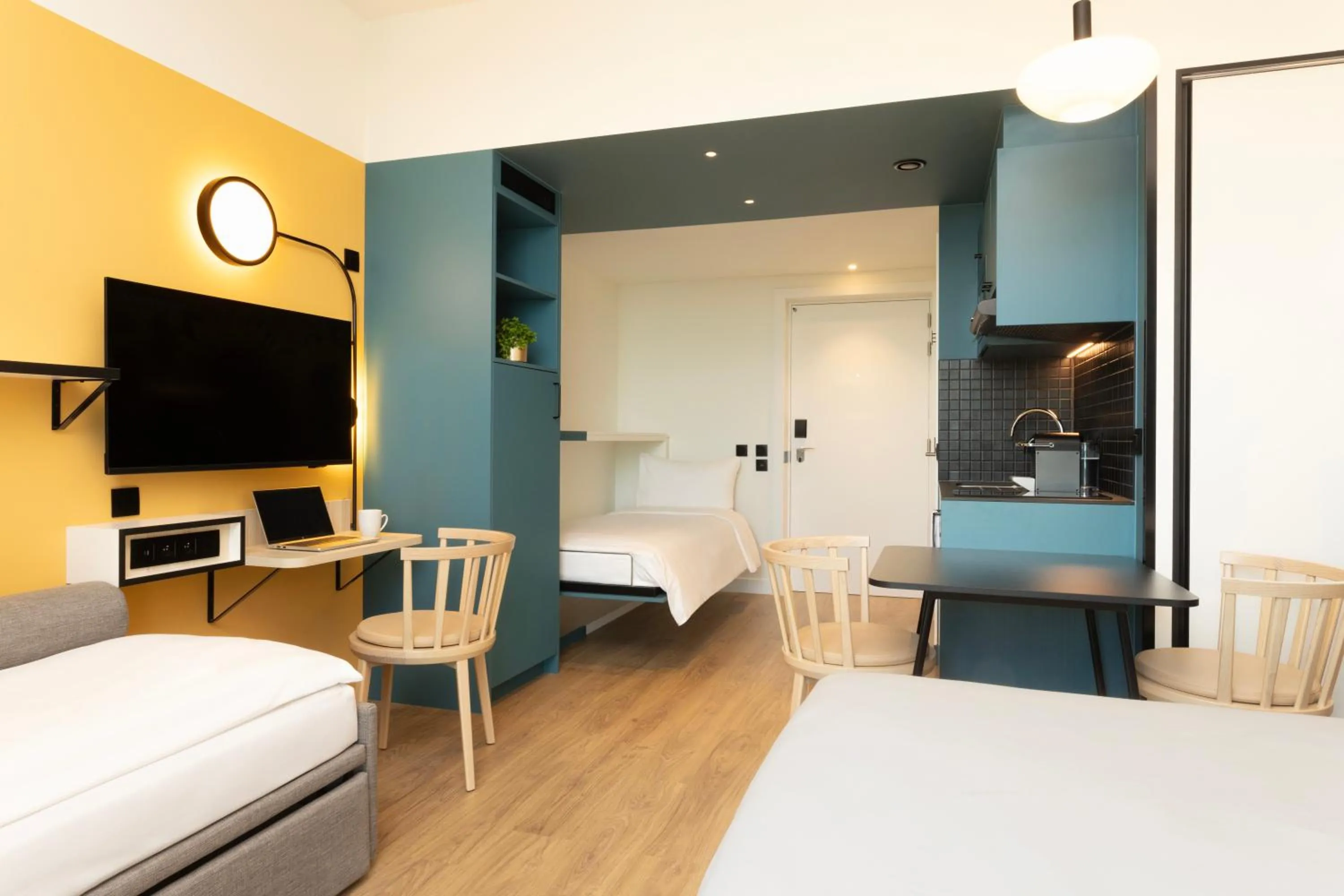 Bed in Aparthotel Adagio Access Brussels Airport