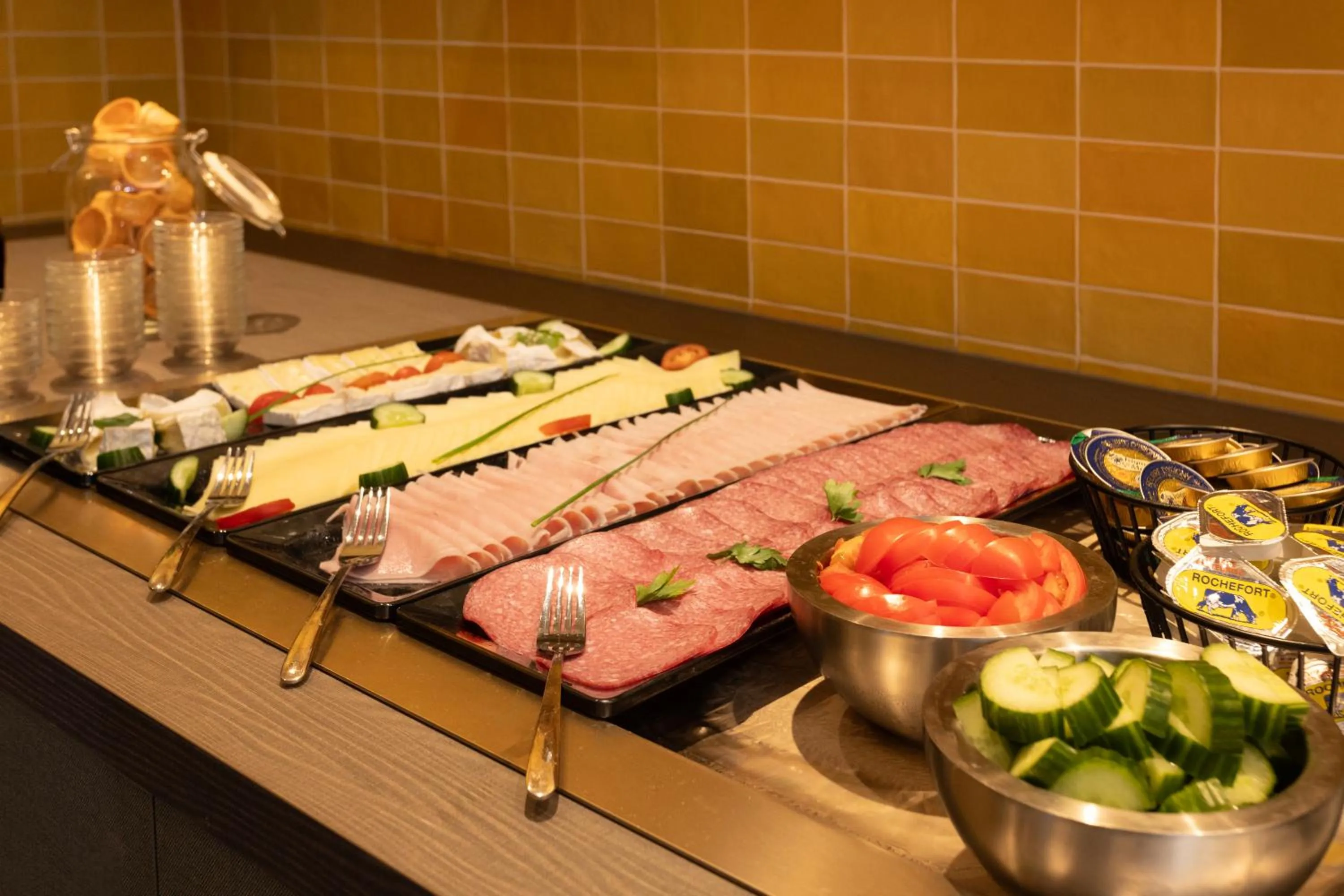 Breakfast in Aparthotel Adagio Access Brussels Airport