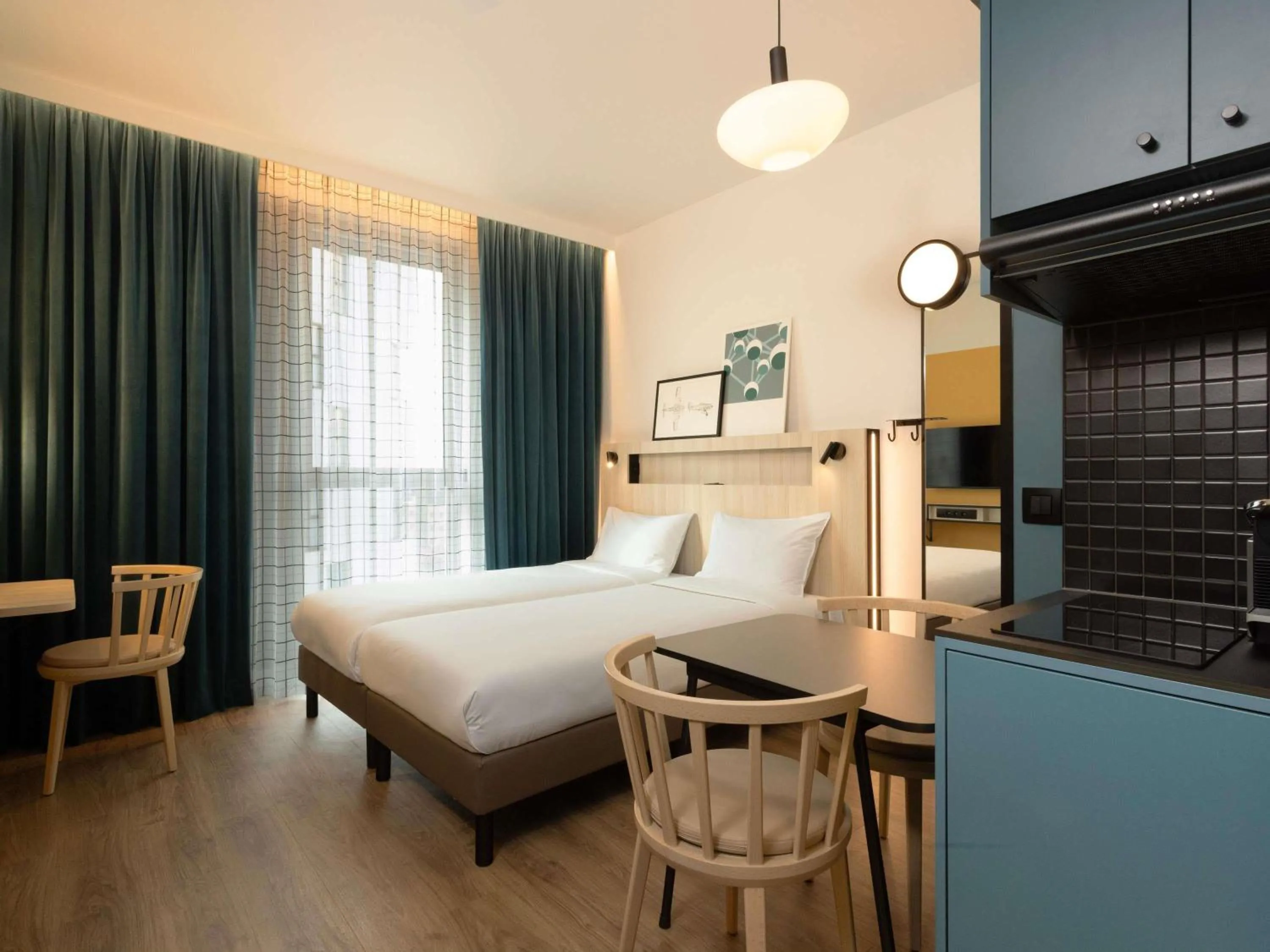 Bedroom, Bed in Aparthotel Adagio Access Brussels Airport