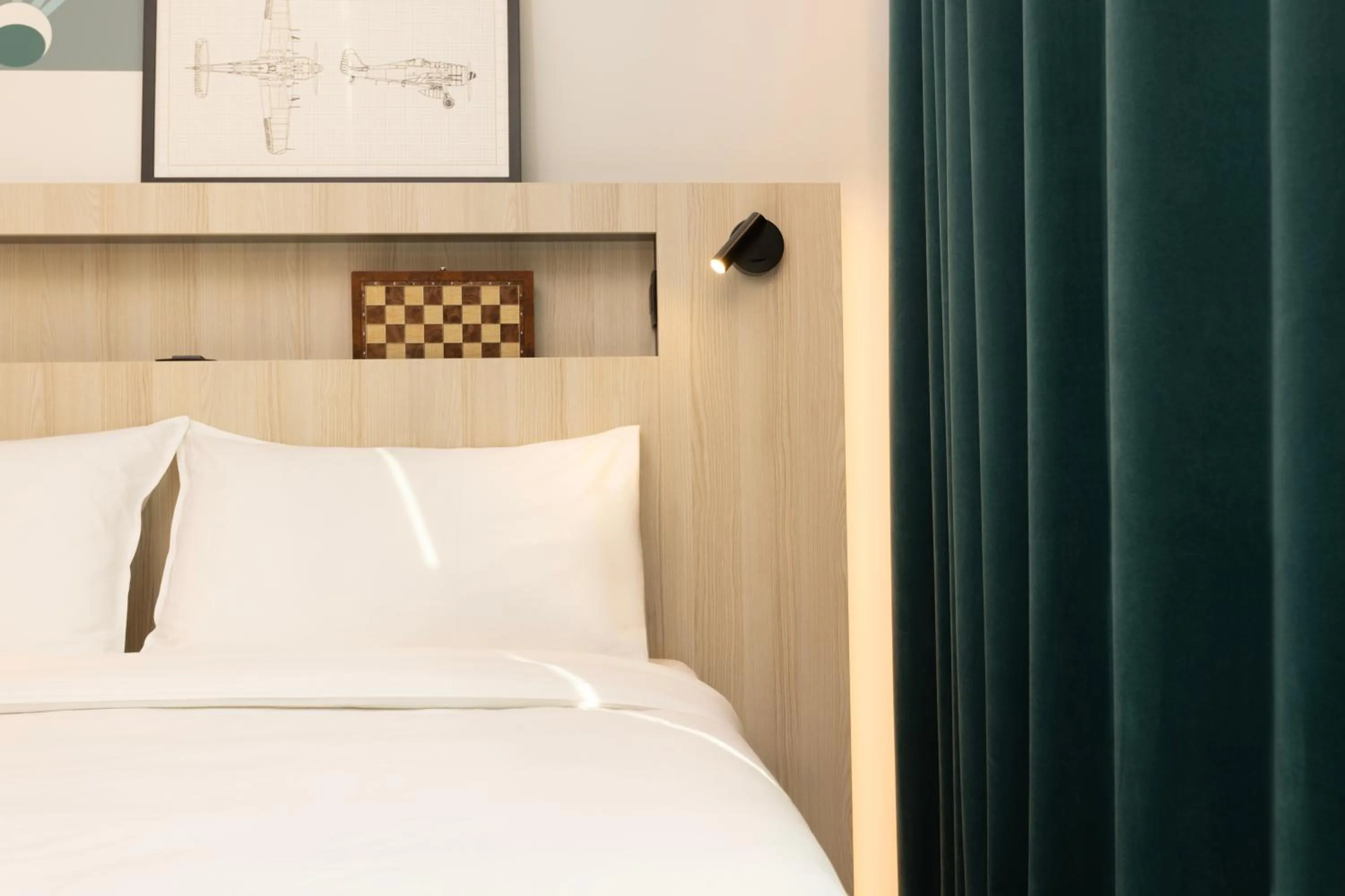 Bed in Aparthotel Adagio Access Brussels Airport