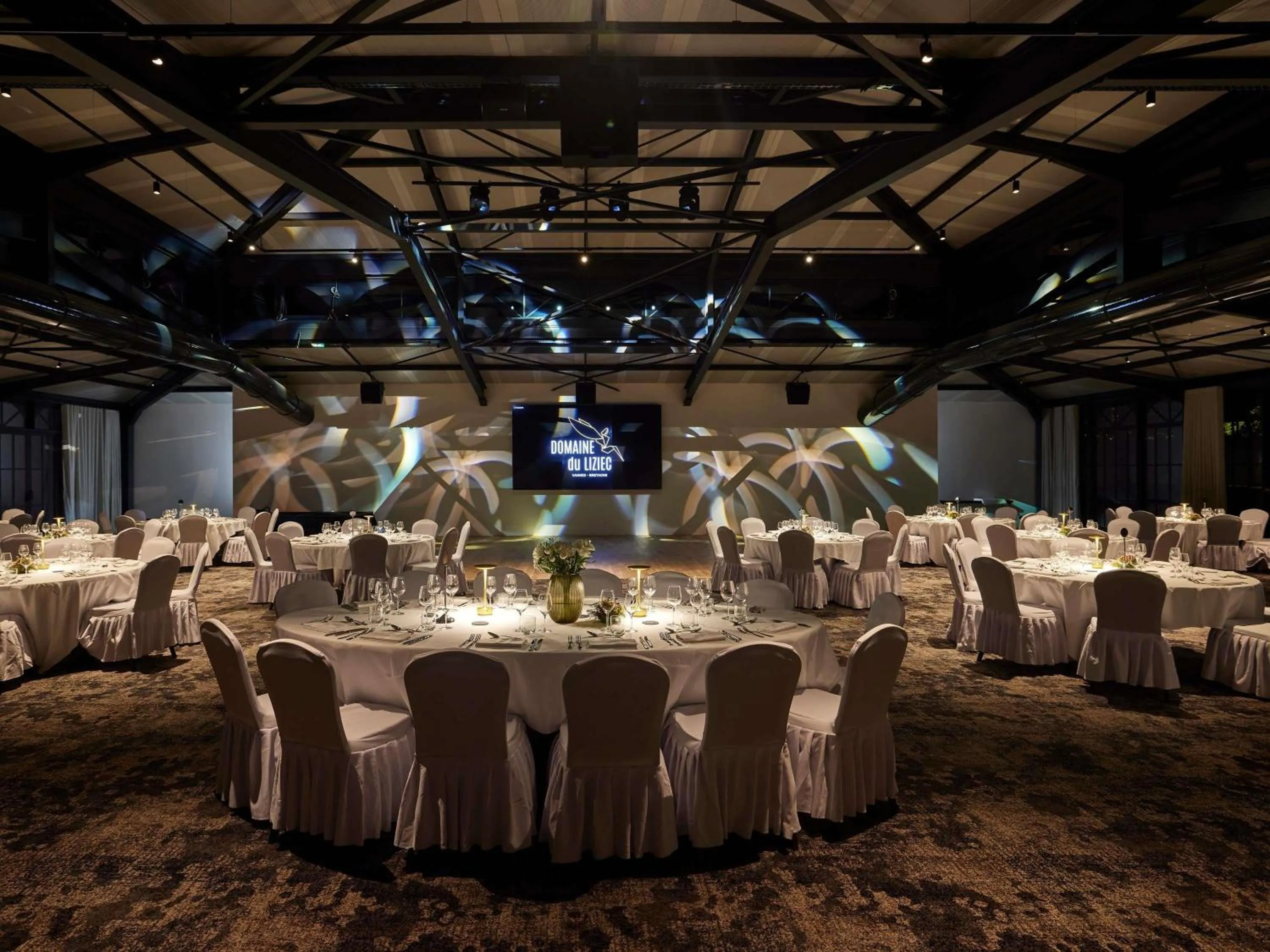 Meeting/conference room in Domaine du Liziec Vannes - MGallery Collection