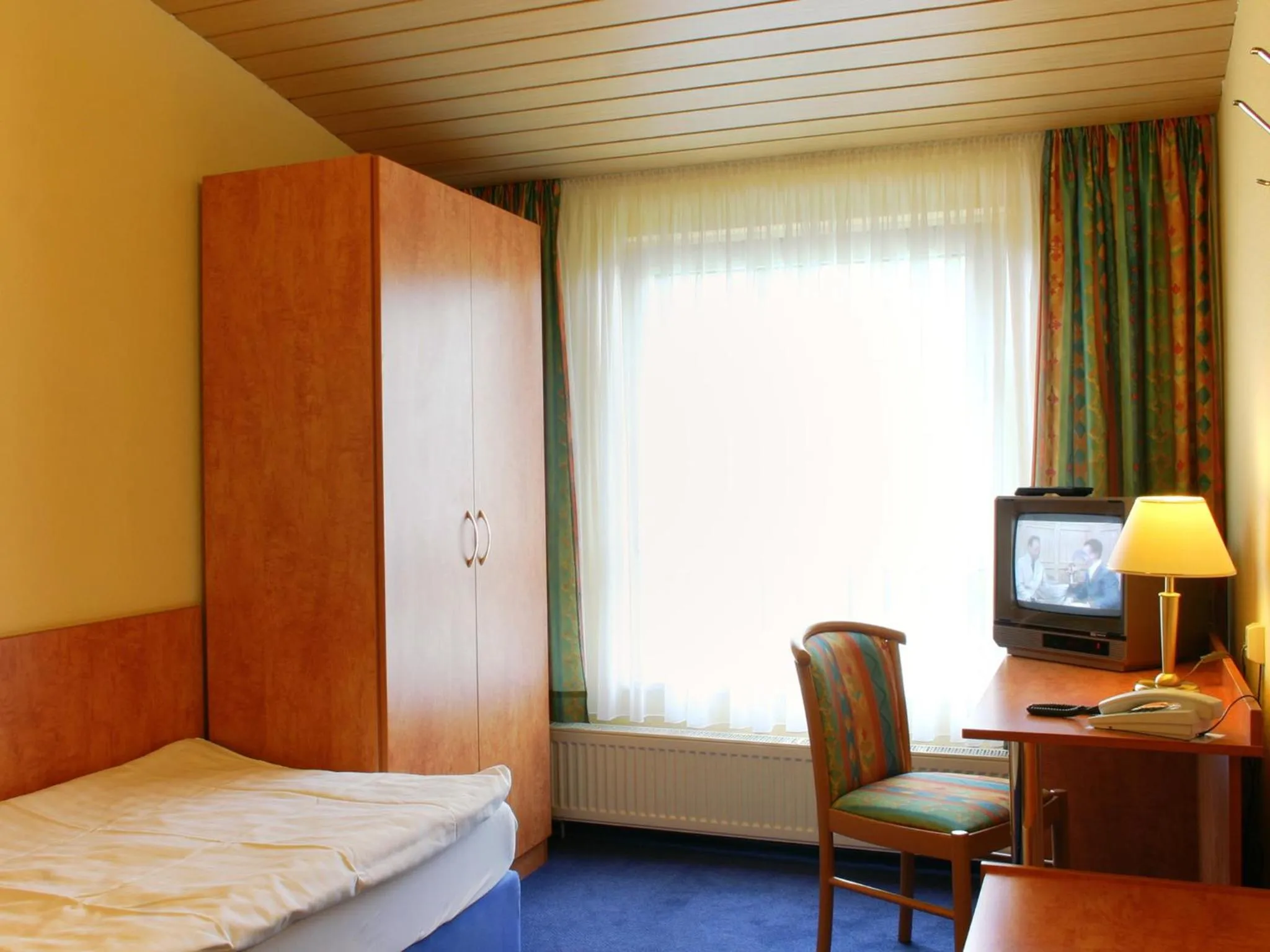 Photo of the whole room, Bed in Kärntner Stub'n
