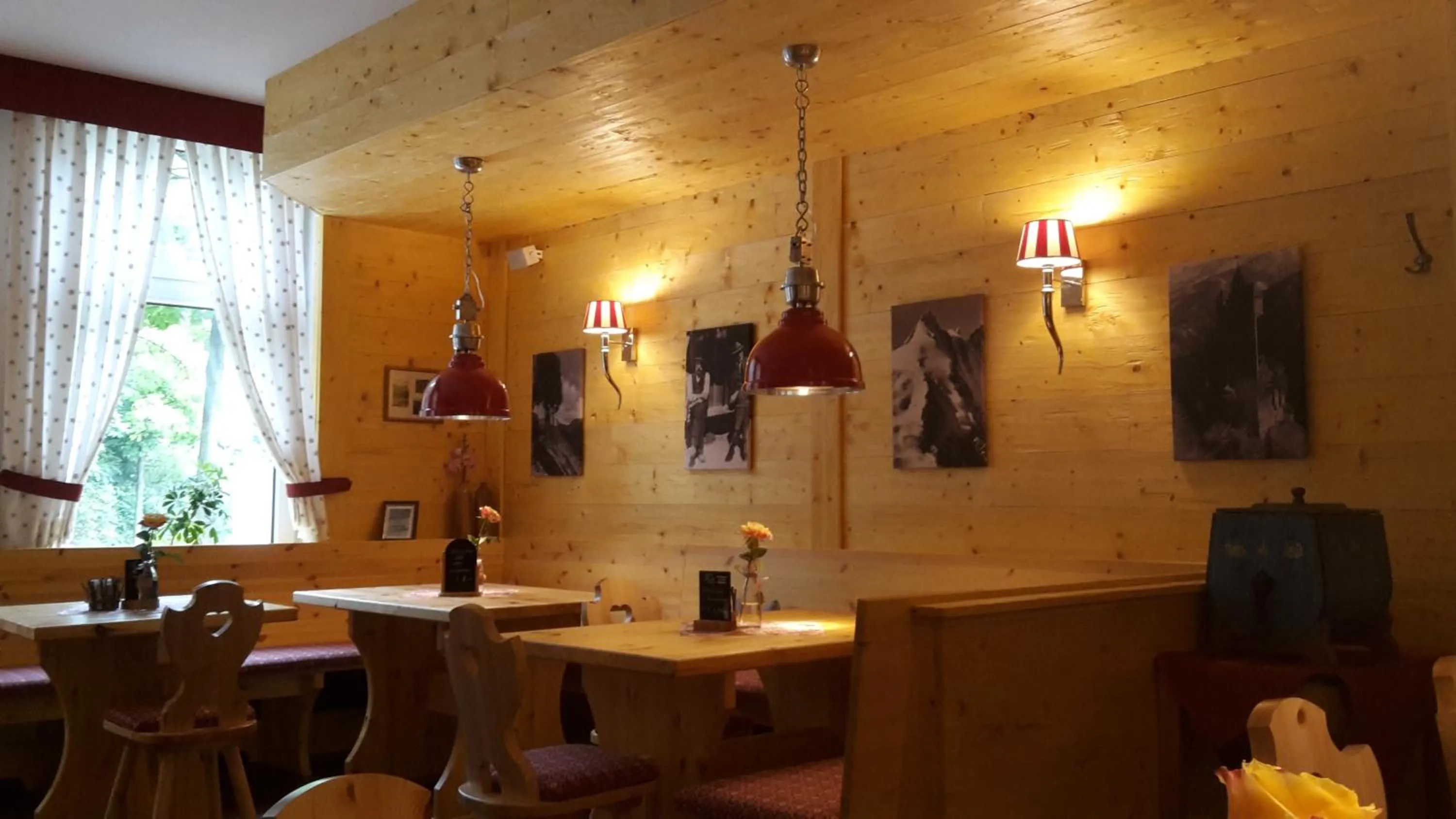 Food and drinks in Kärntner Stub'n