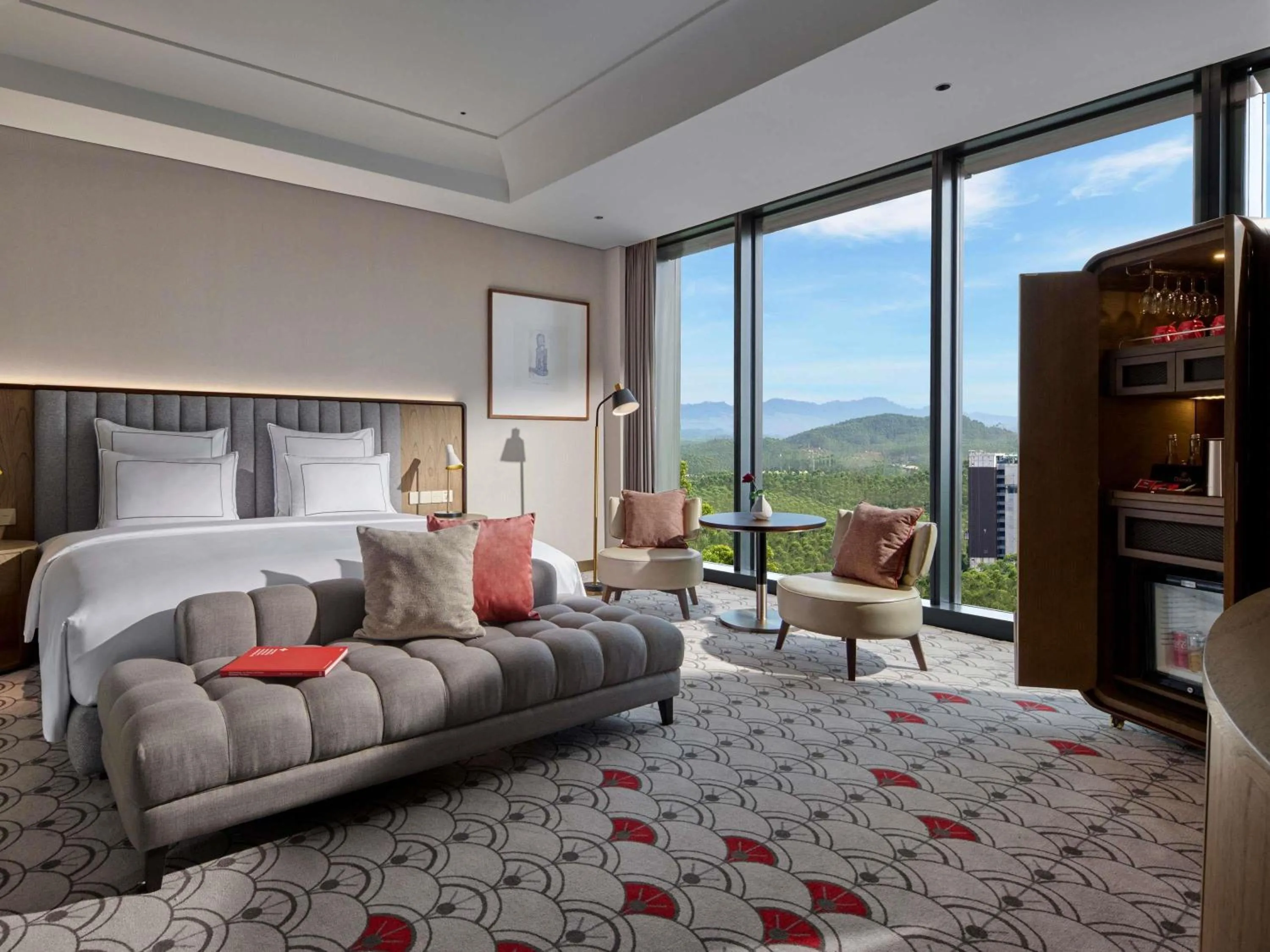 Bedroom, Bed in Swissôtel Nusantara