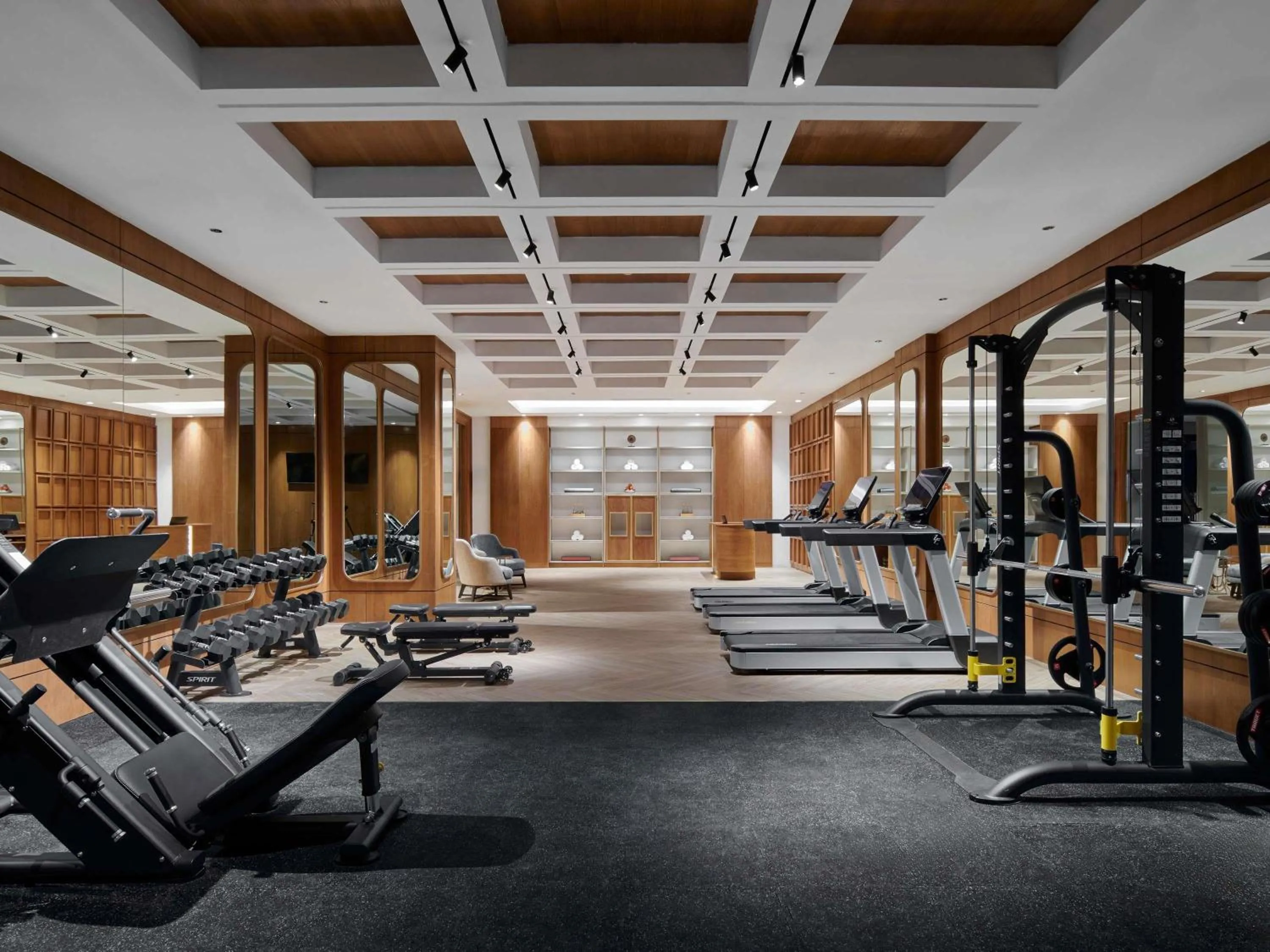 Fitness centre/facilities in Swissôtel Nusantara