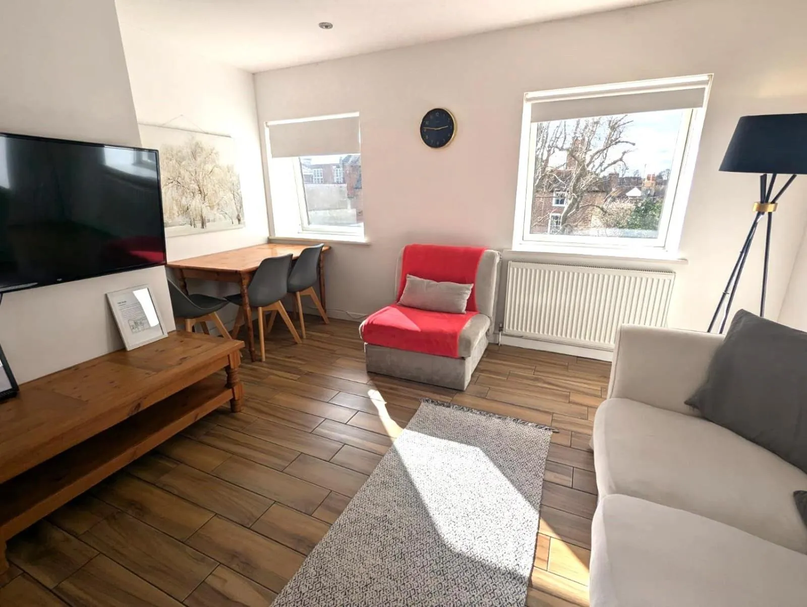 TV and multimedia in East Pallant Bed and Breakfast, Located in Large Georgian Townhouse in Central Chichester