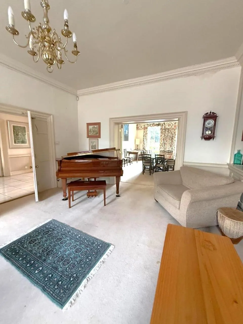 Living room in East Pallant Bed and Breakfast, Located in Large Georgian Townhouse in Central Chichester