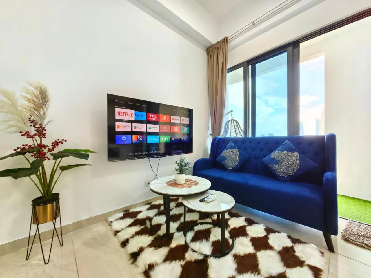 TV and multimedia in The Luxe Colony KLCC By AZHA