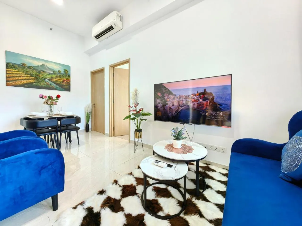 TV and multimedia in The Luxe Colony KLCC By AZHA