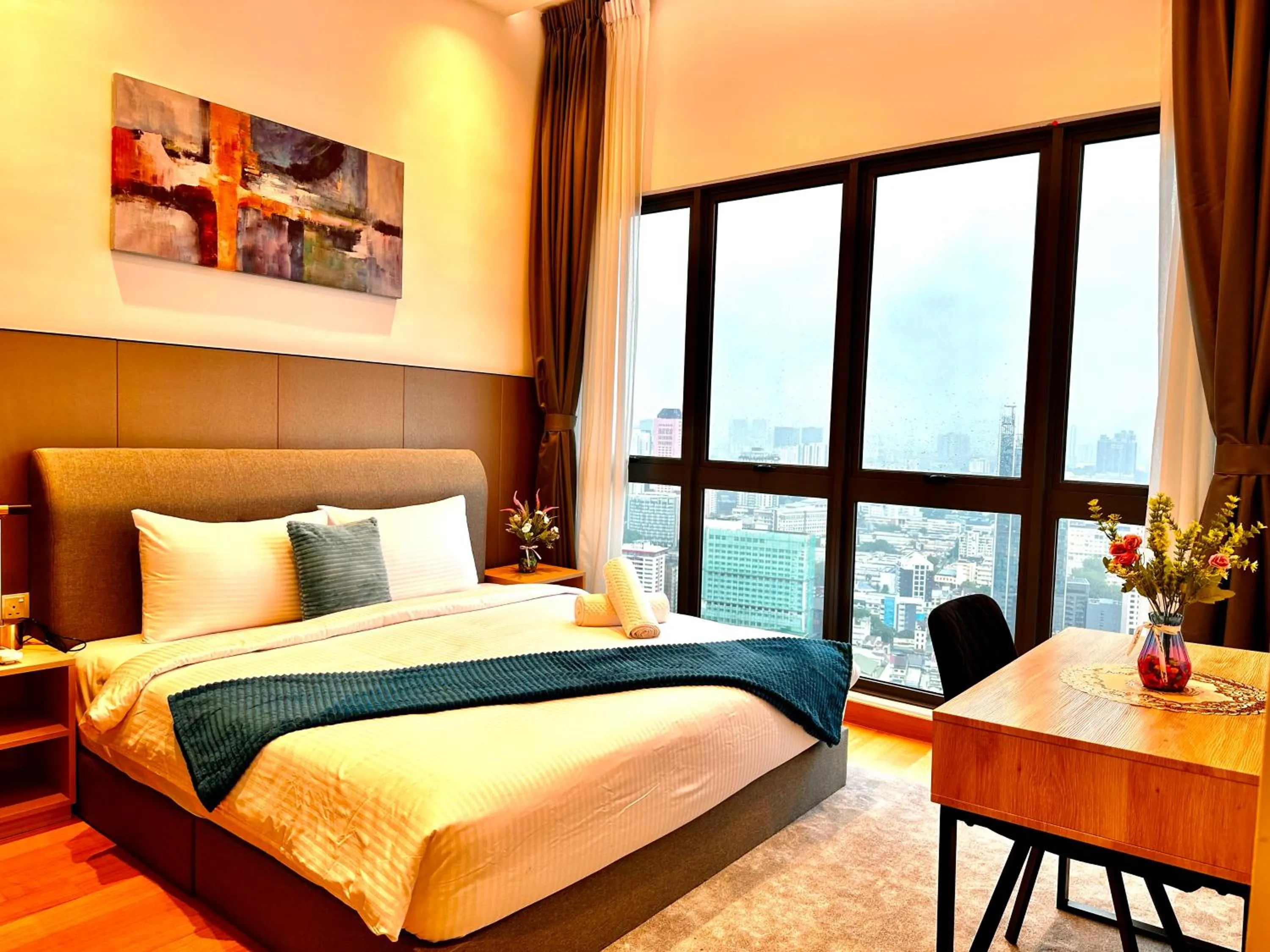 Bed in The Luxe Colony KLCC By AZHA