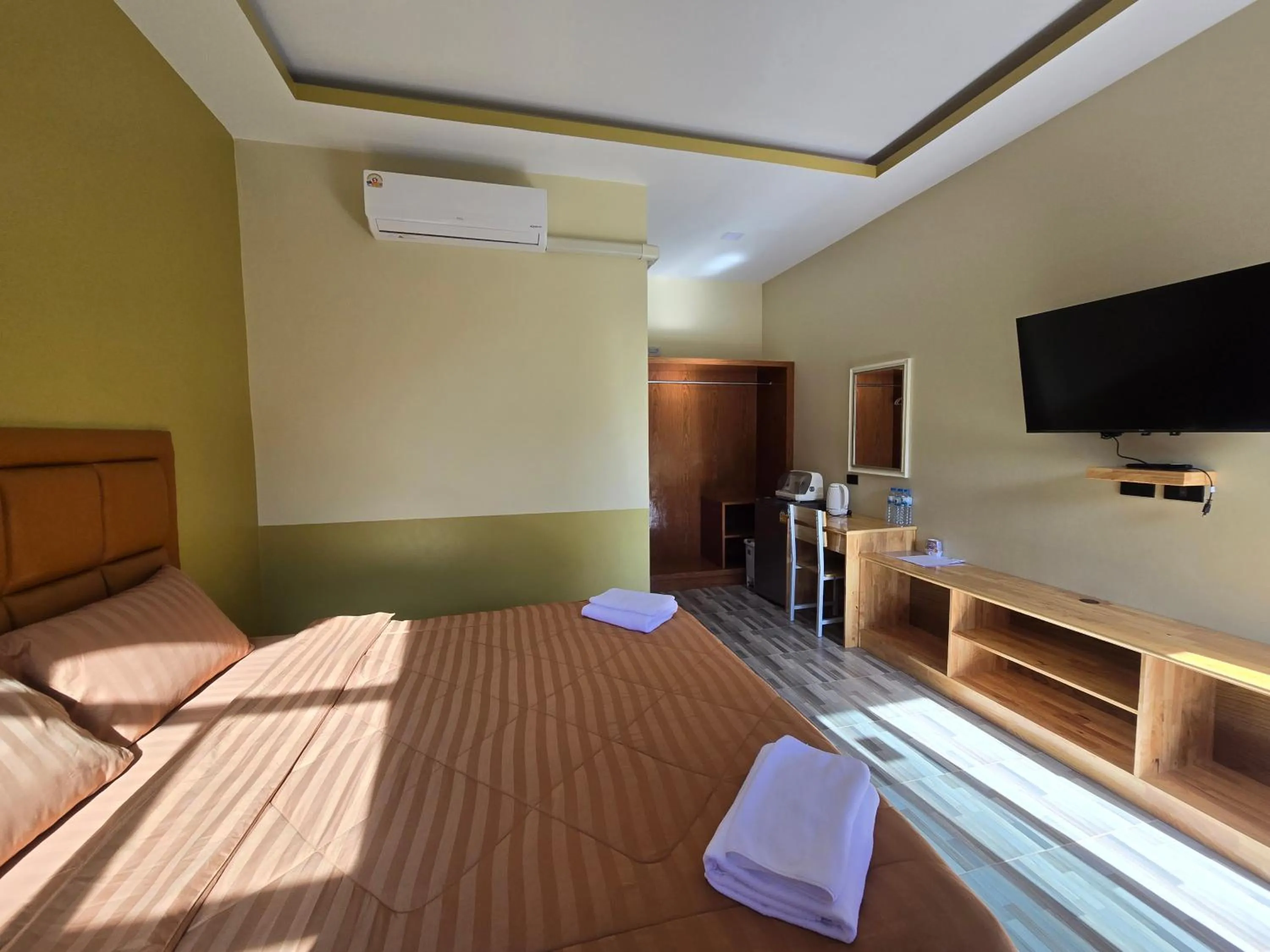 Bed in Khumkatang Resort & Restaurant