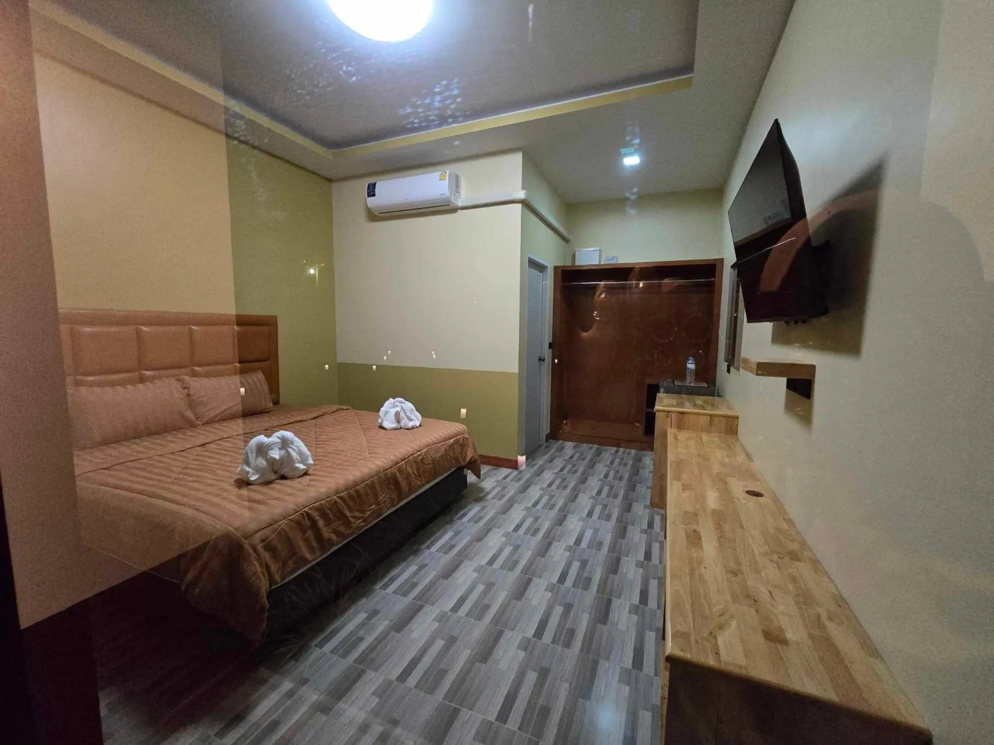 Bed in Khumkatang Resort & Restaurant