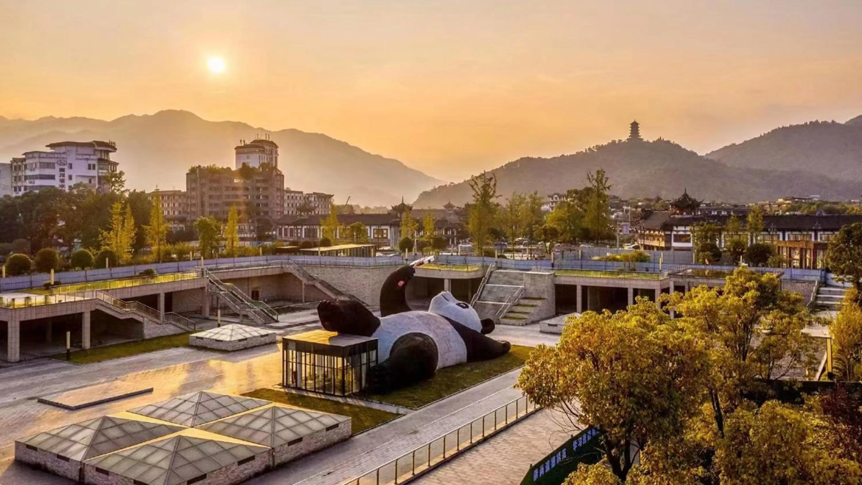 Area and facilities in Holiday Inn Dujiangyan Ancient Town by IHG