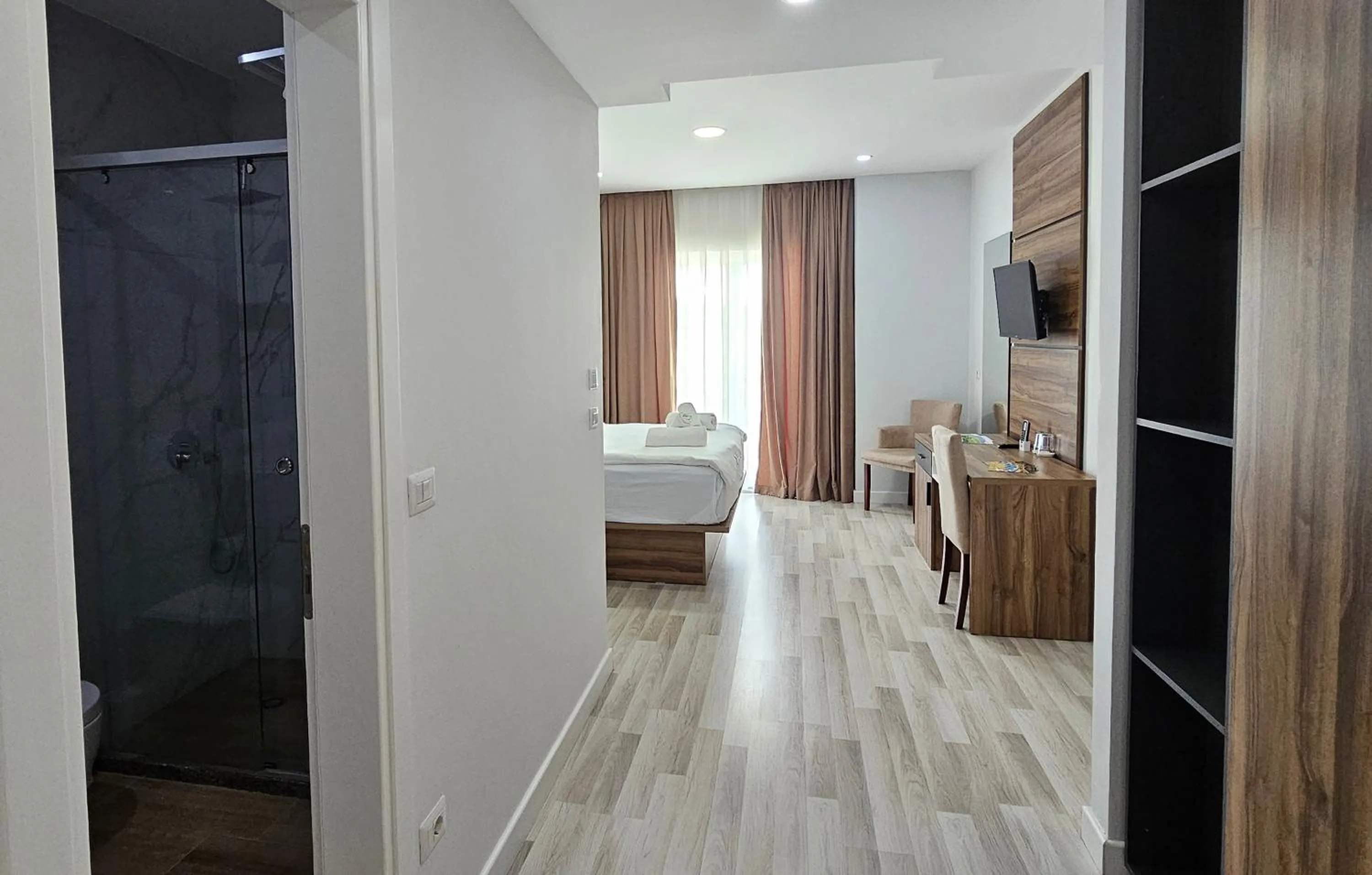 Bed in Gardenland Resort