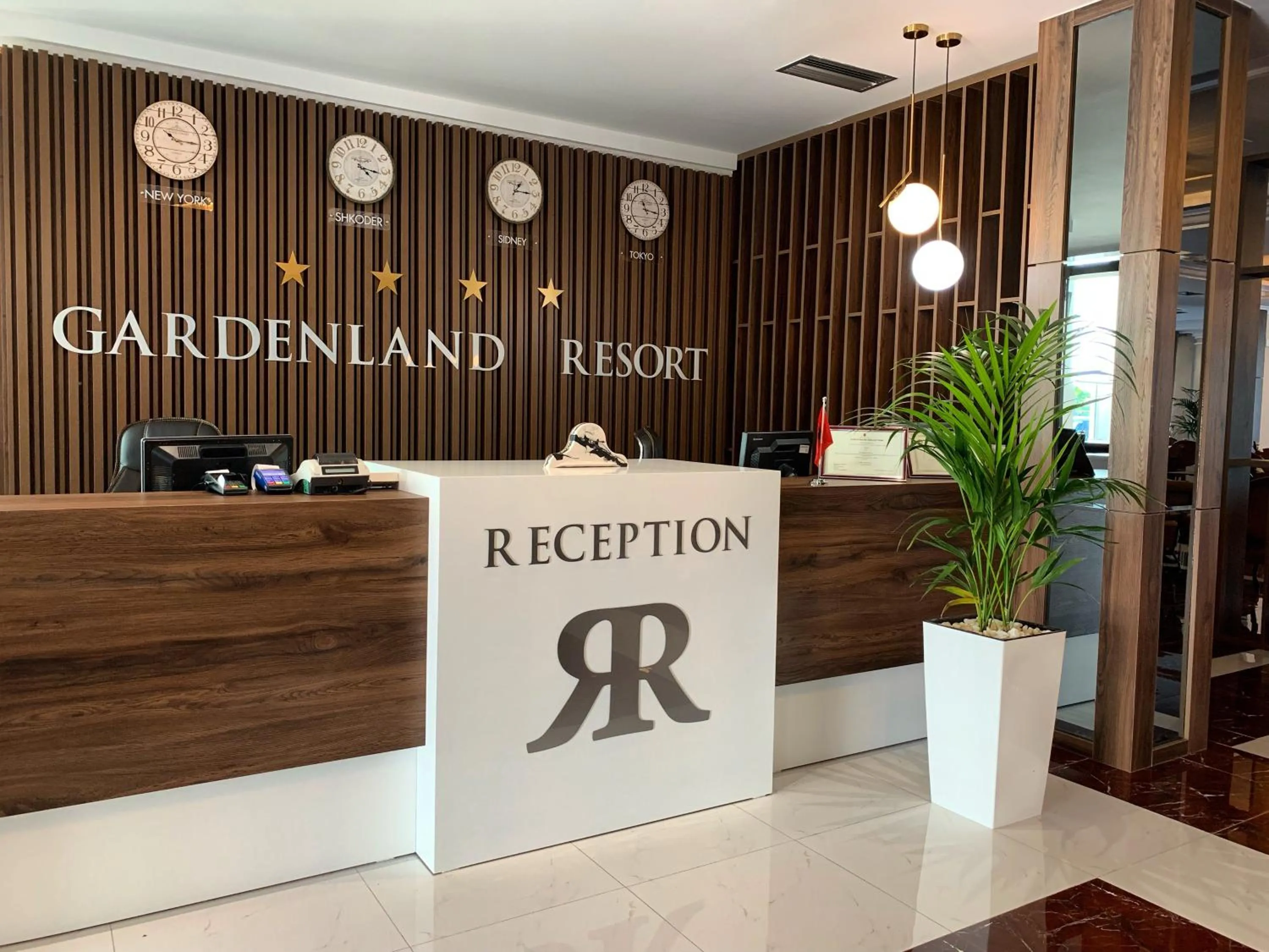 Lobby or reception in Gardenland Resort
