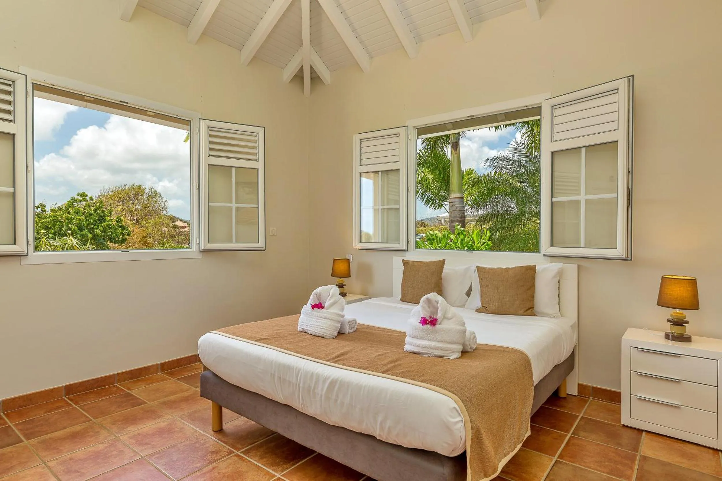 Bathroom, Bed in Villas Palm