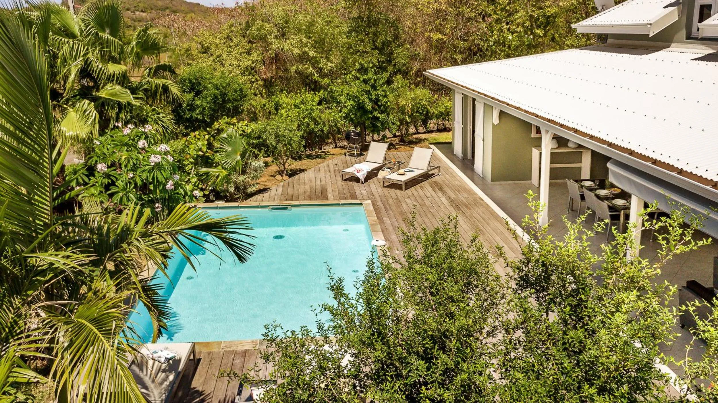 Garden view in Villas Palm