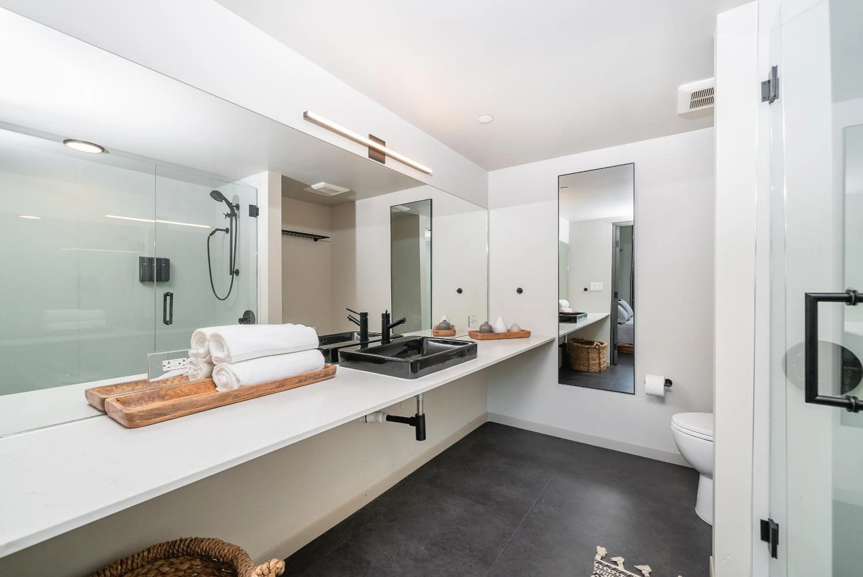 Bed in City24 Condo Hotel Little Italy Mission Hills