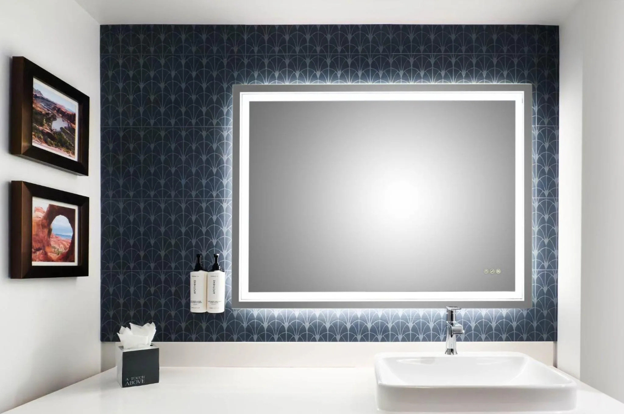 Photo of the whole room, Bed in voco Moab by IHG