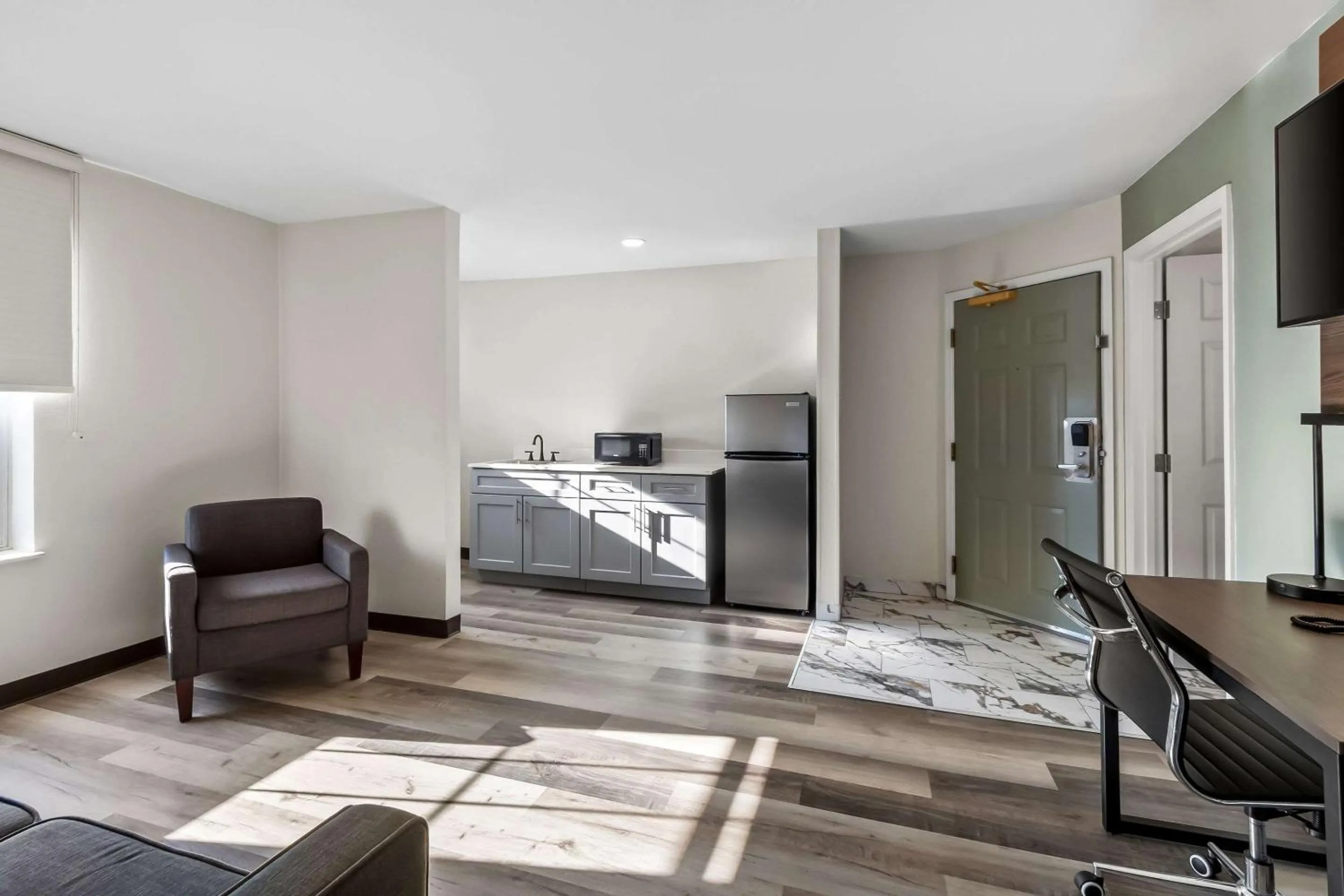 Bedroom in Quality Inn & Suites Columbia Harbison