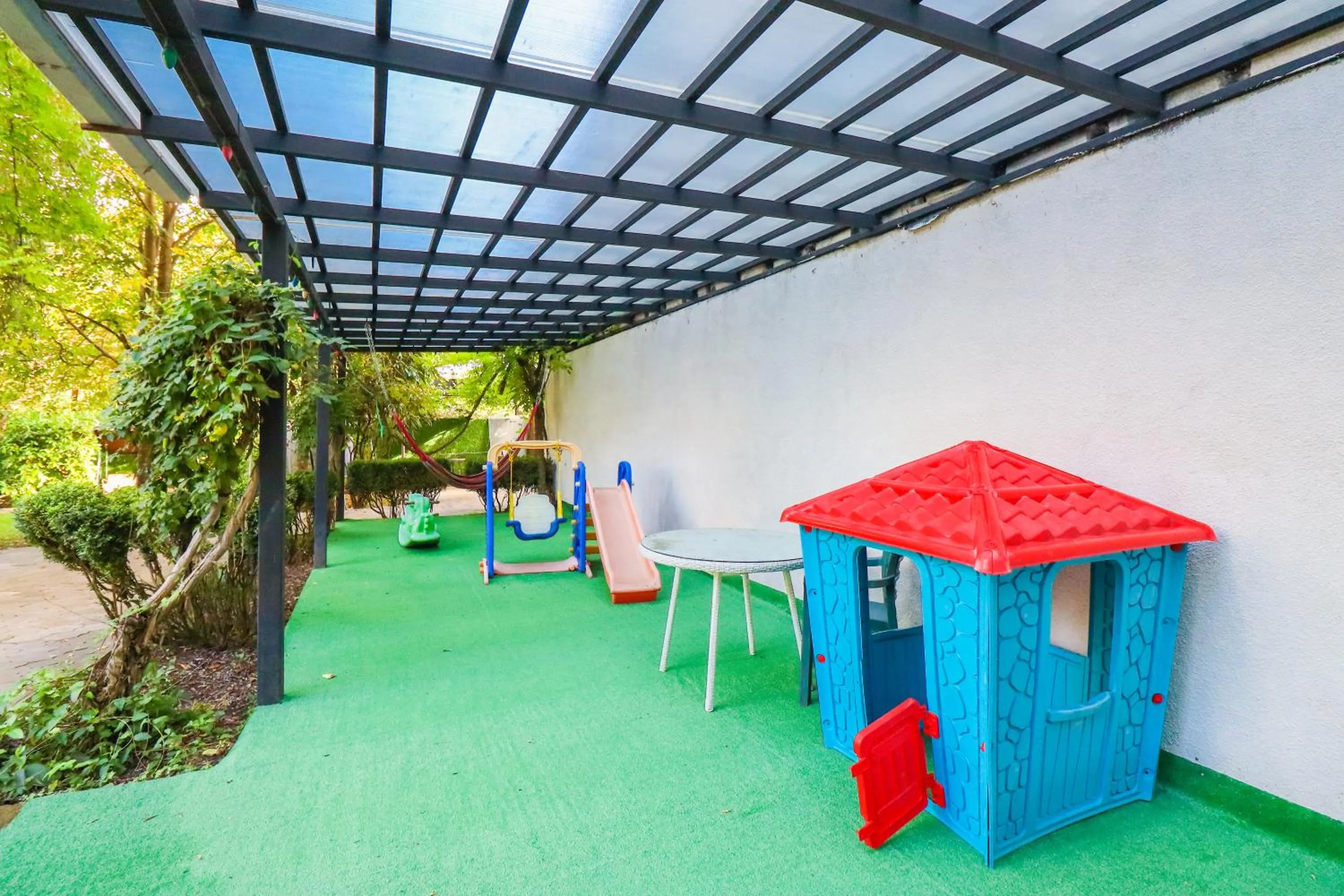 Spring in Emerald Borjomi Hotel