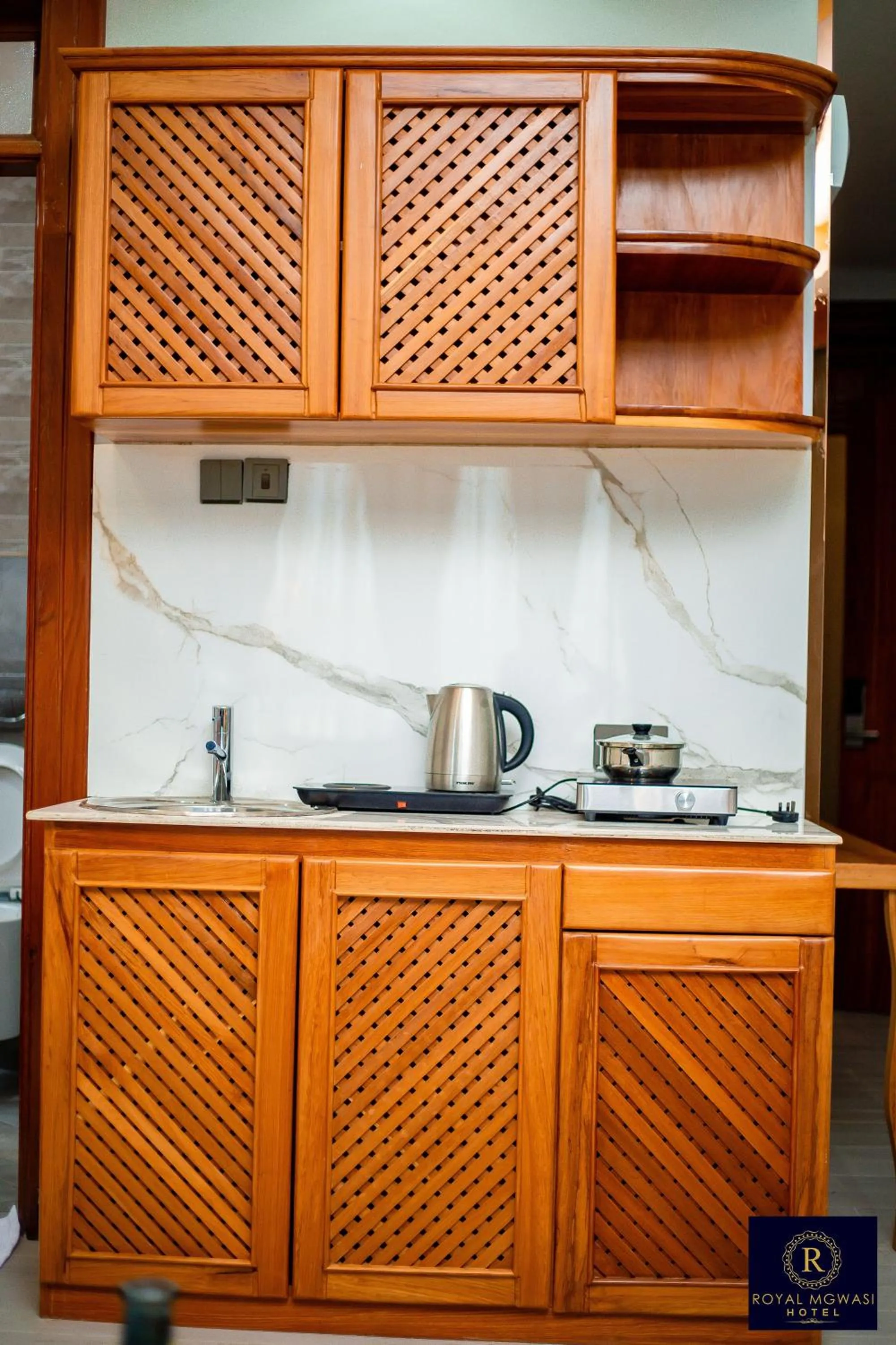 Kitchen or kitchenette in Royal Mgwasi Hotel