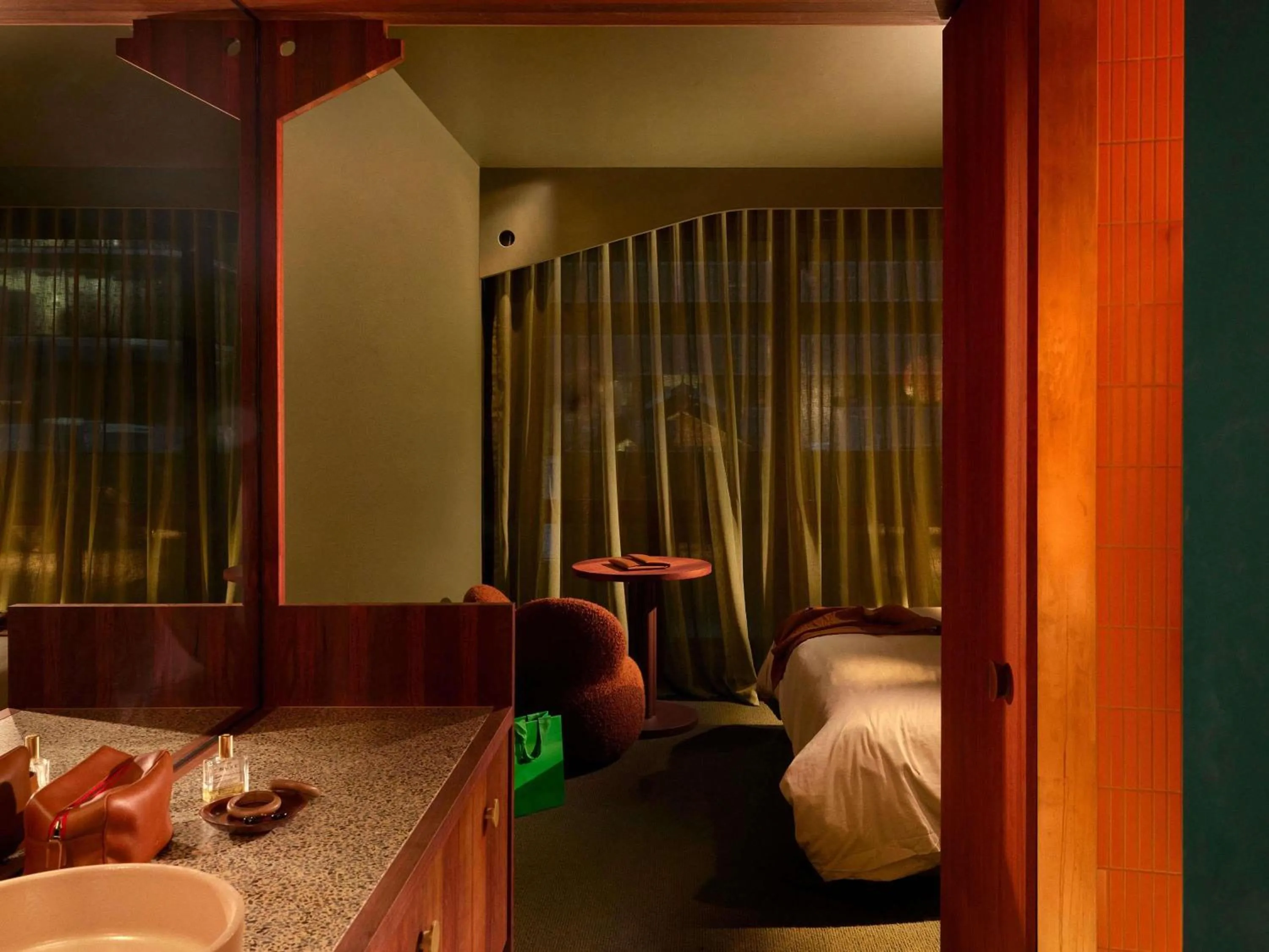 Bedroom, Bed in Hyde Melbourne Place